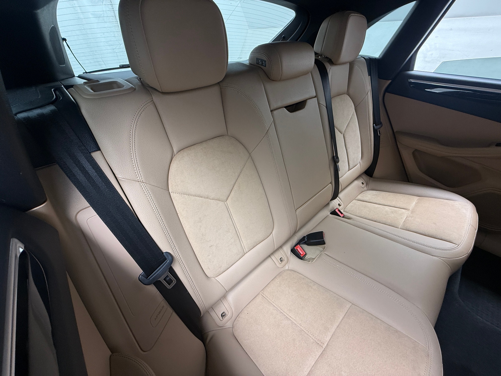 Thumbnail: 2019 Porsche Macan - 6