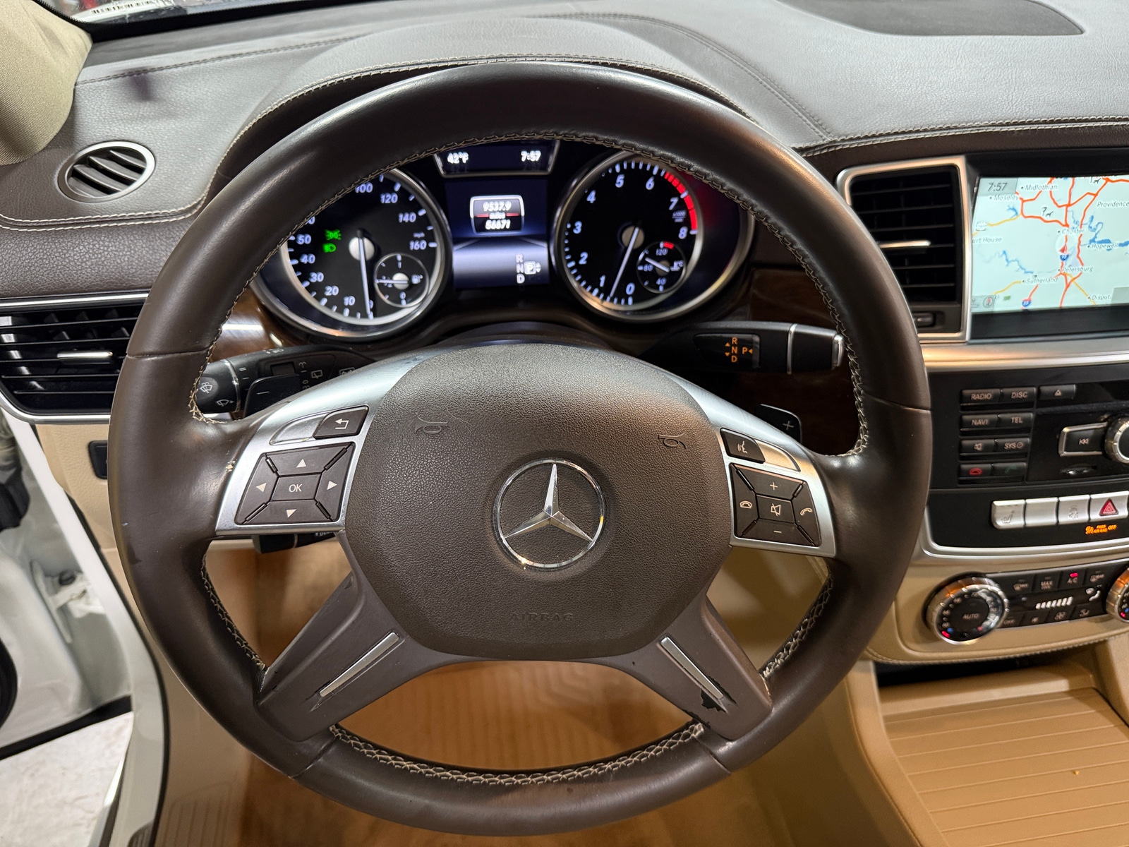 Thumbnail: 2016 Mercedes-Benz GL-Class - 4