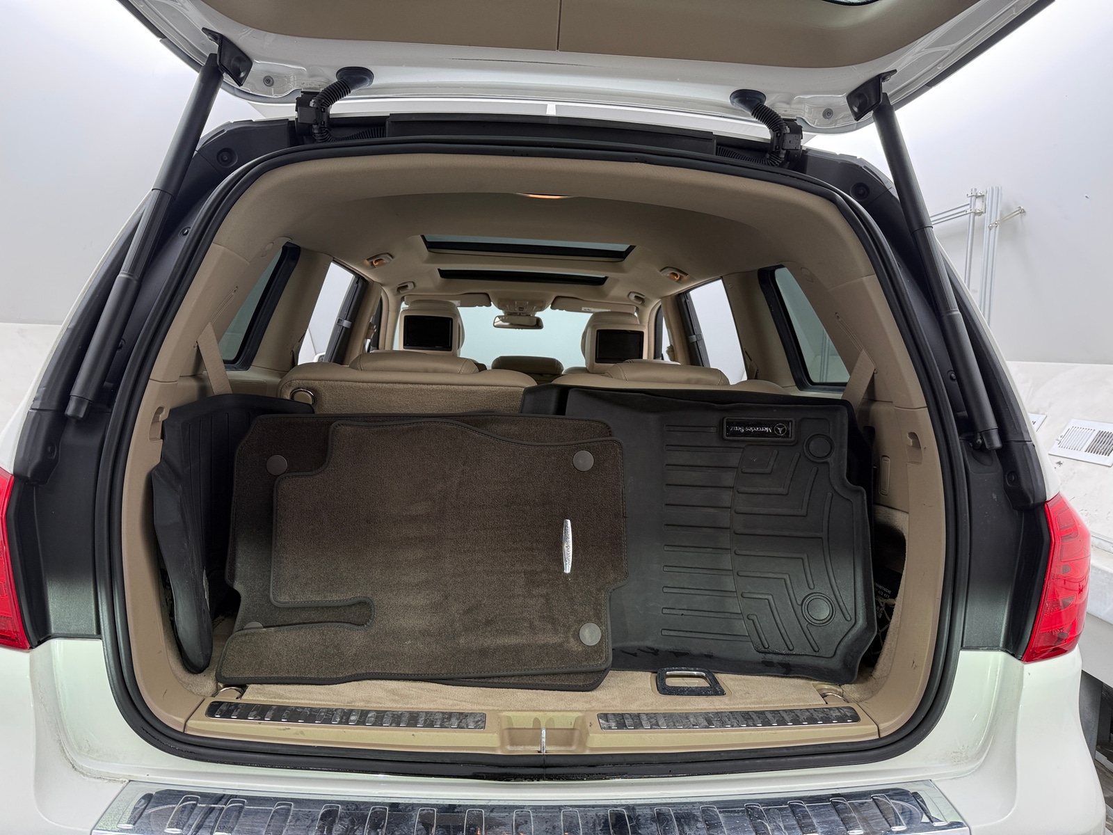 Thumbnail: 2016 Mercedes-Benz GL-Class - 6