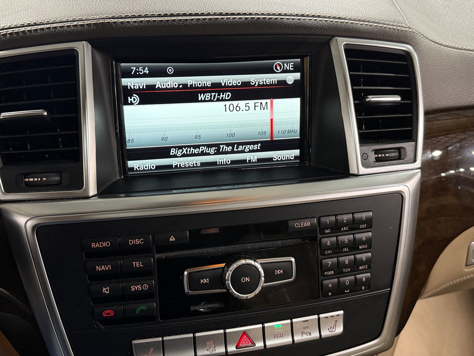 Thumbnail: 2016 Mercedes-Benz GL-Class - 3