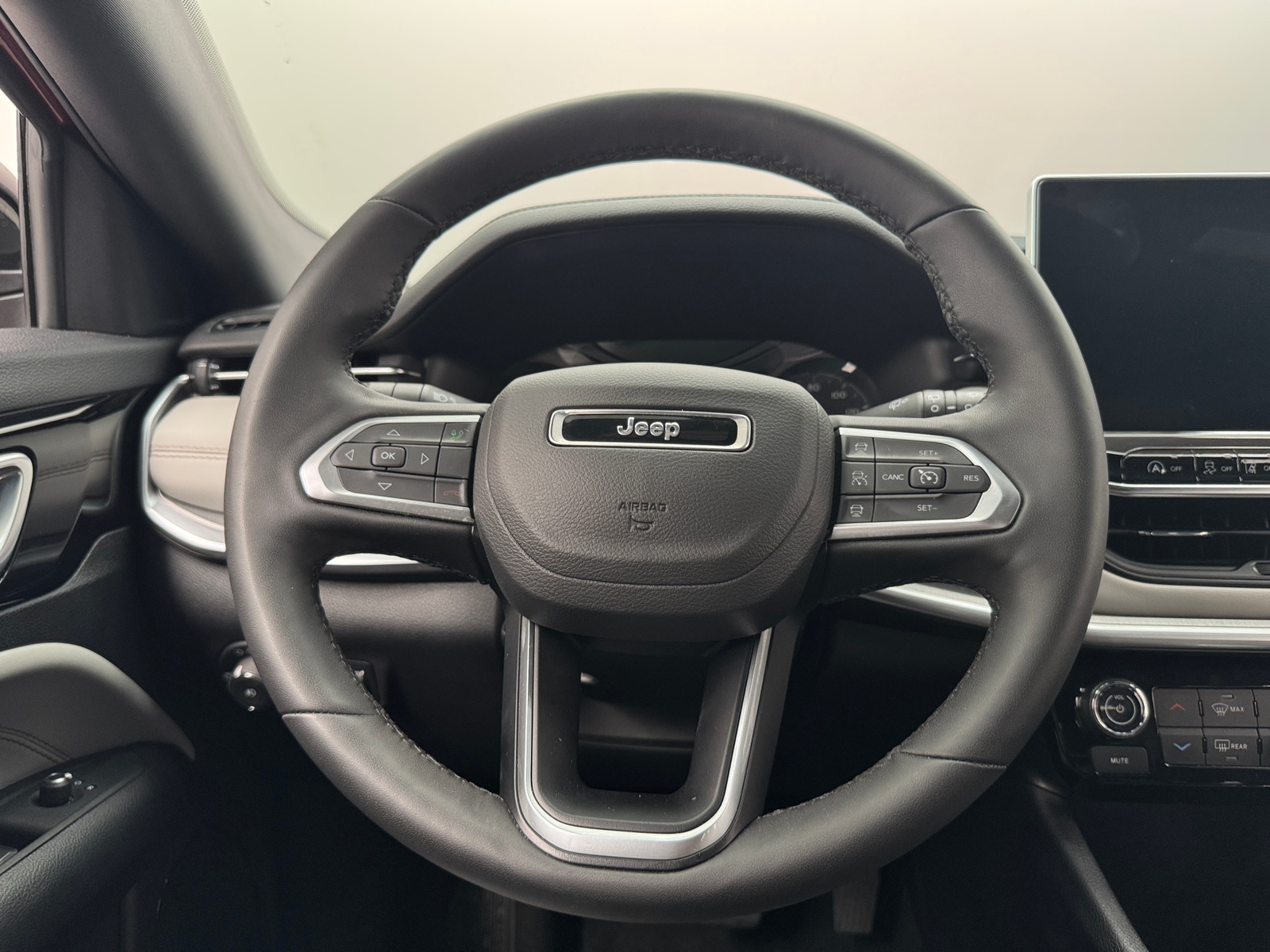 Thumbnail: 2025 Jeep Compass - 4