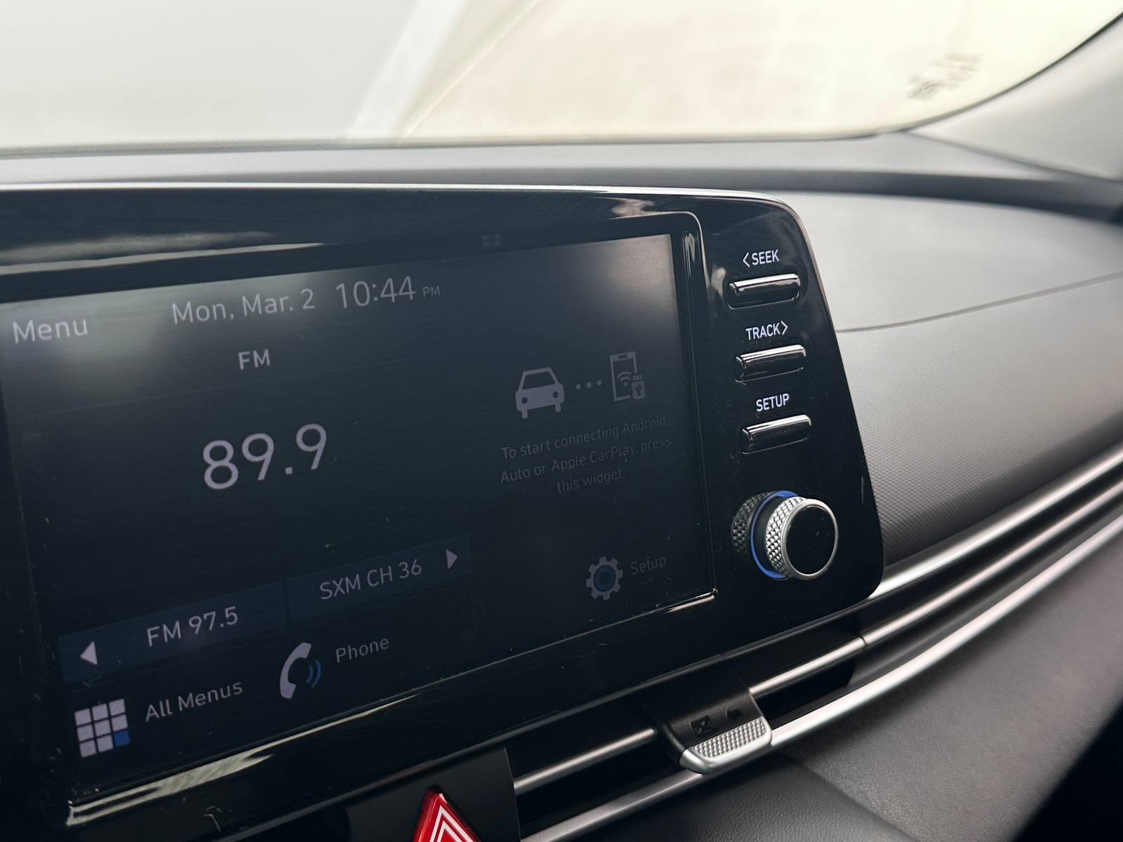 Thumbnail: 2022 Hyundai Elantra - 4