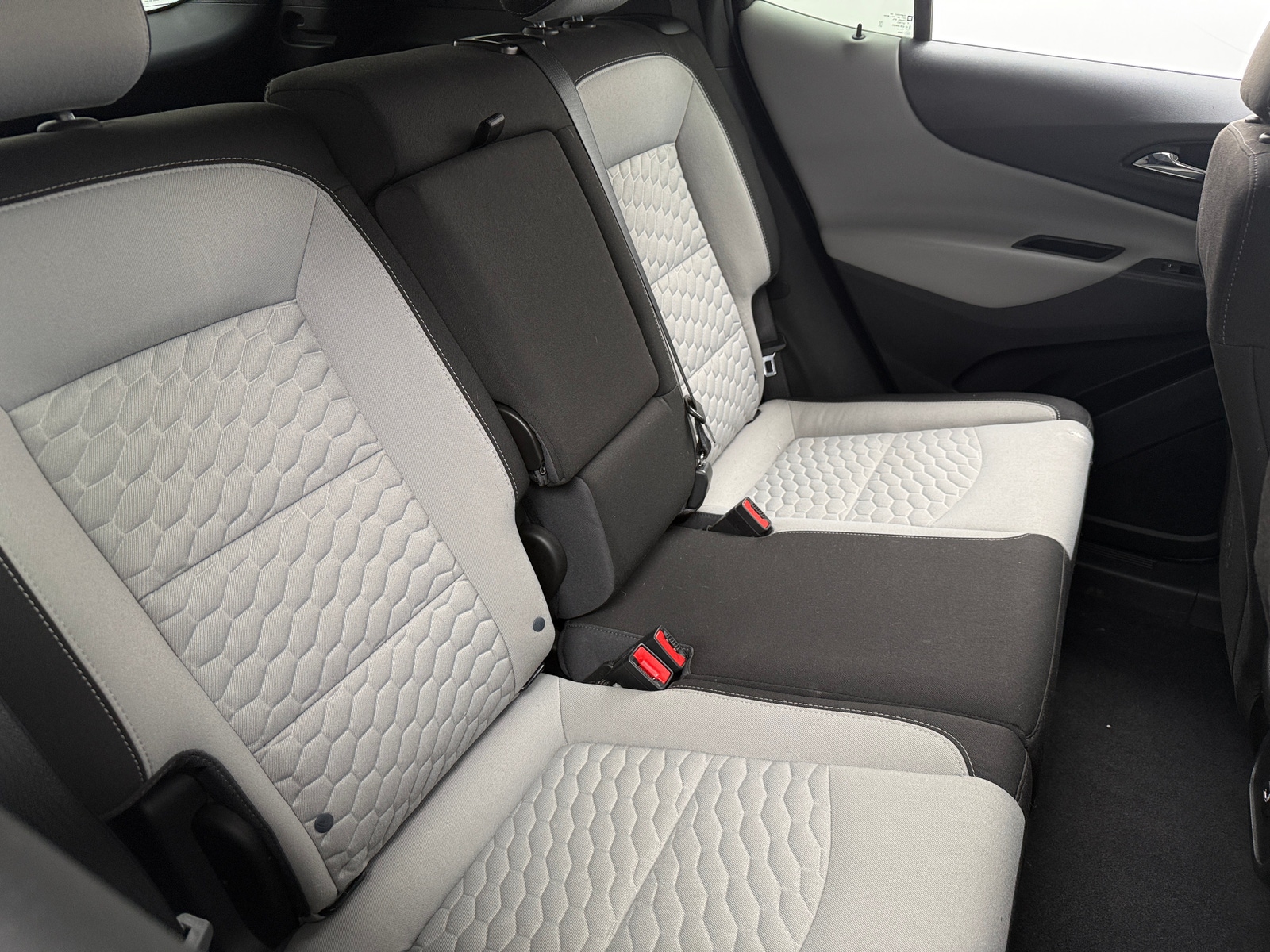 Thumbnail: 2021 Chevrolet Equinox - 6