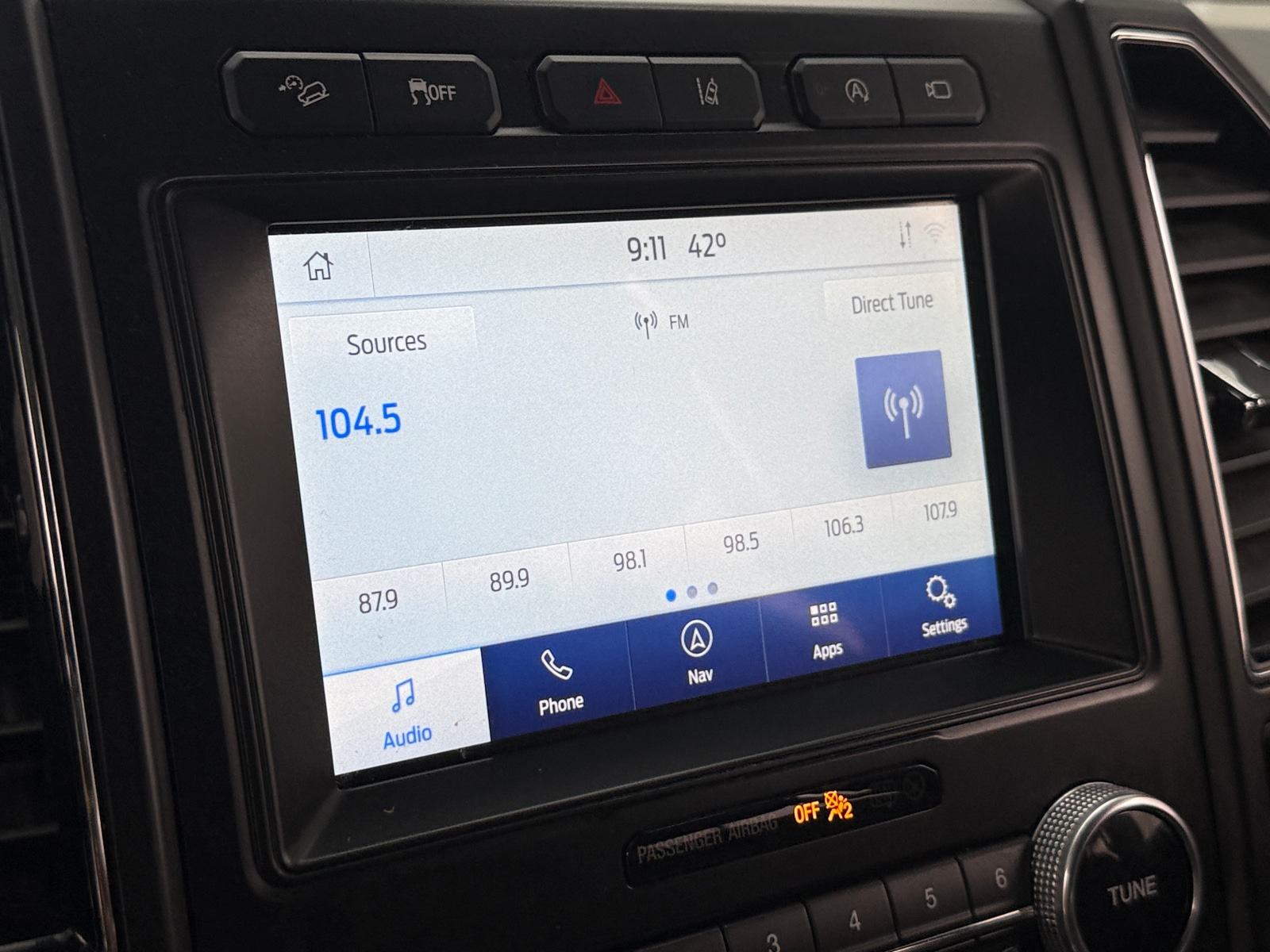 Thumbnail: 2021 Ford Expedition - 3