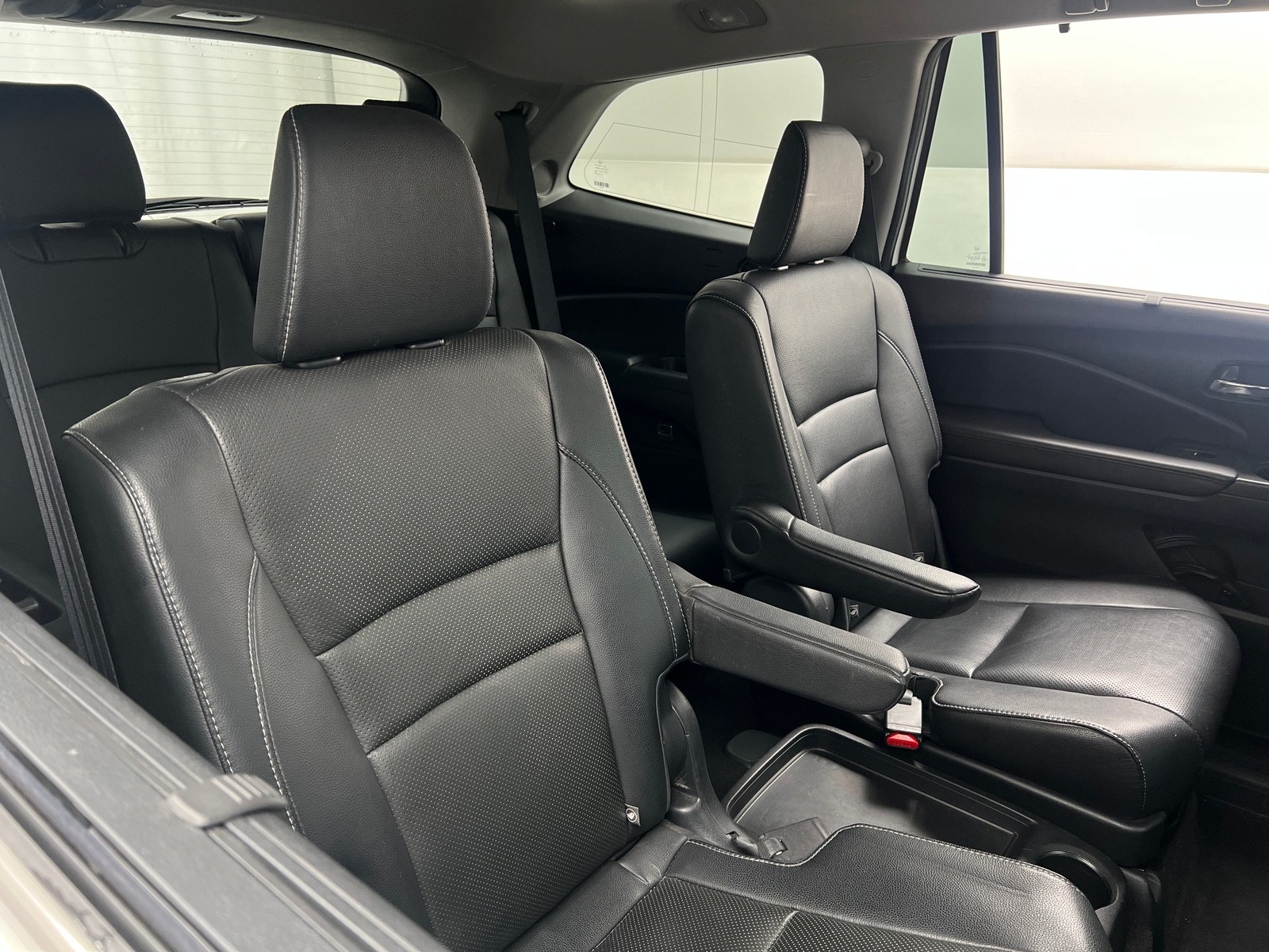 Thumbnail: 2018 Honda Pilot - 5