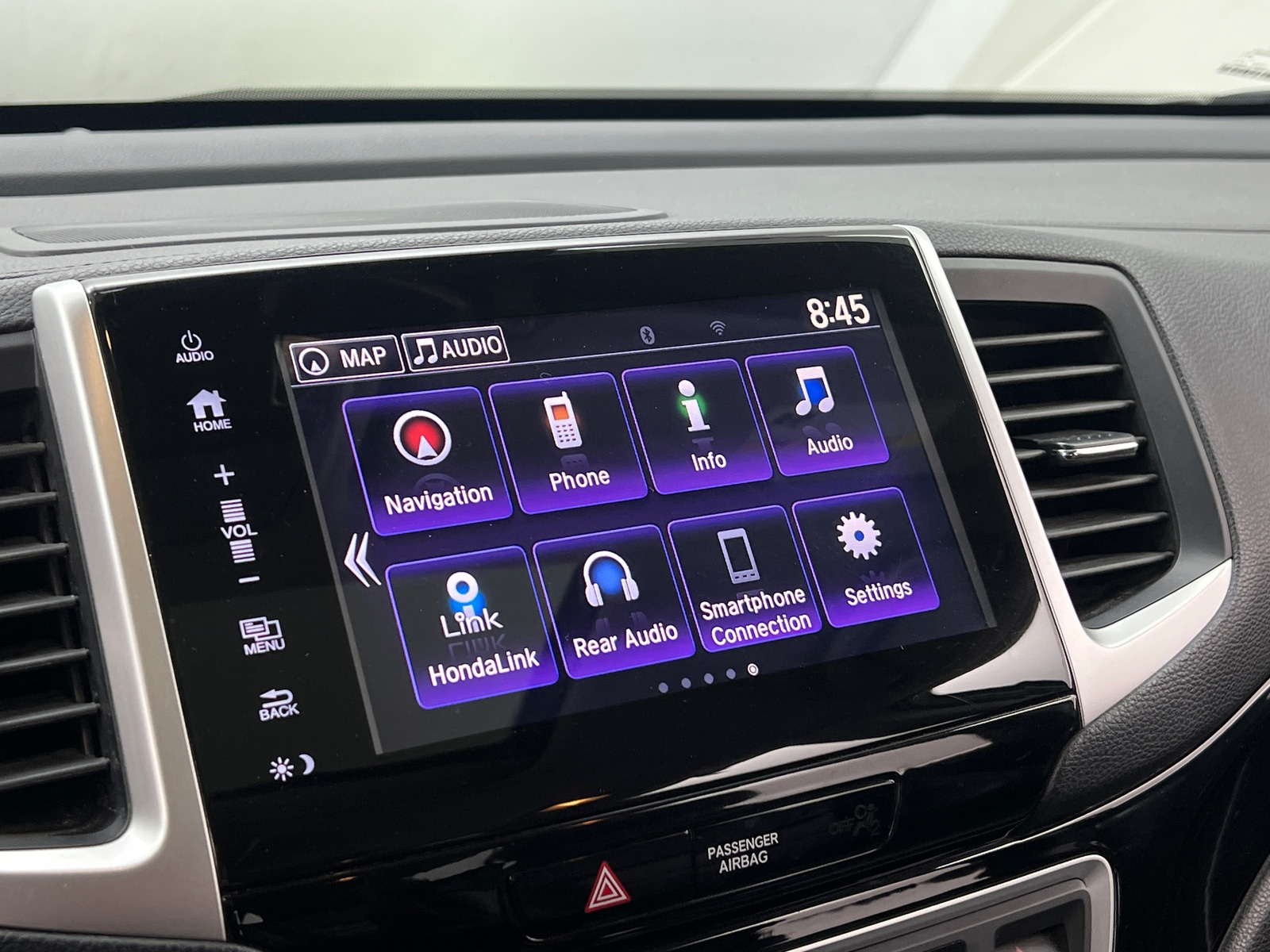 Thumbnail: 2018 Honda Pilot - 3