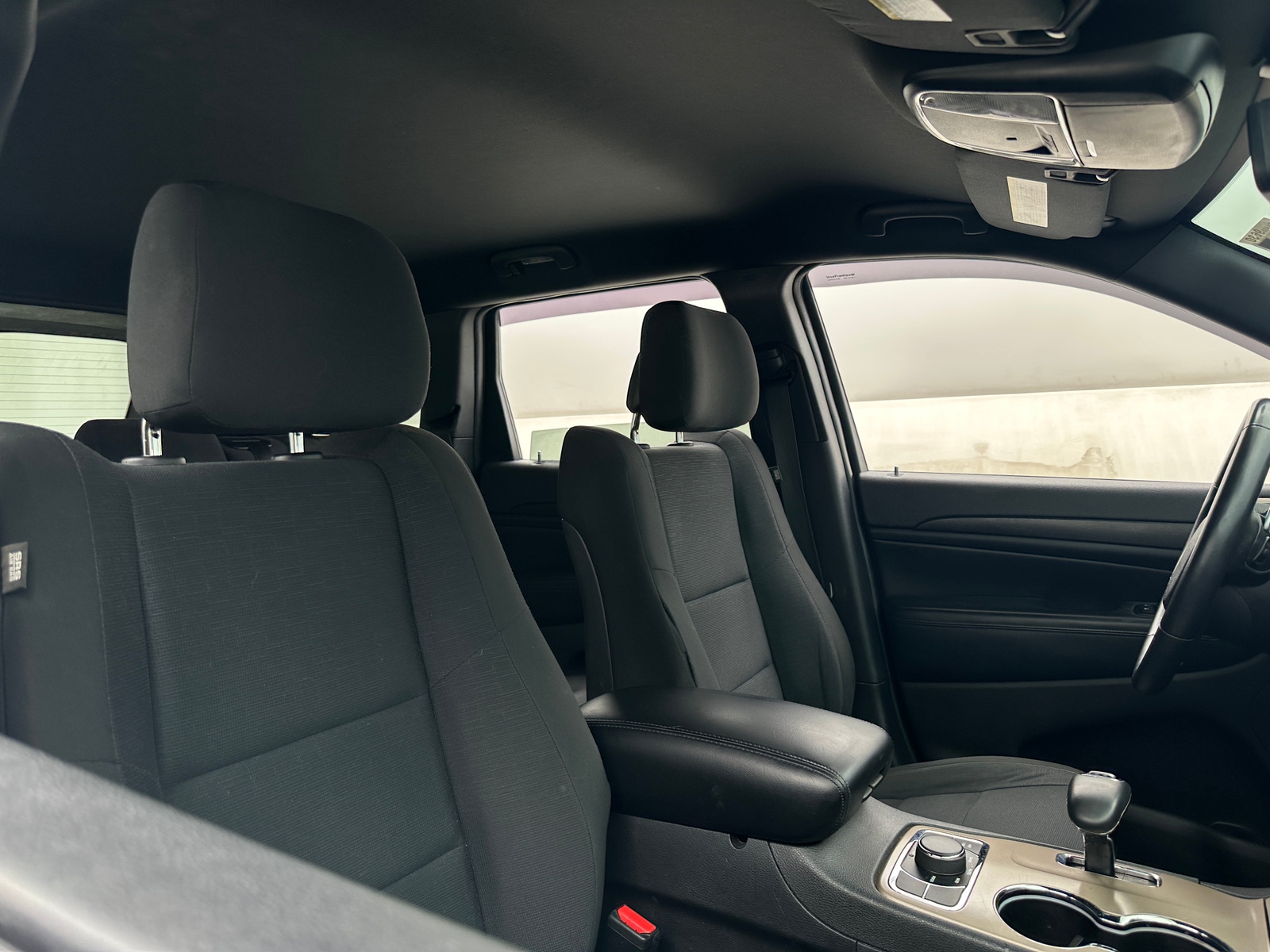 Thumbnail: 2015 Jeep Grand Cherokee - 2