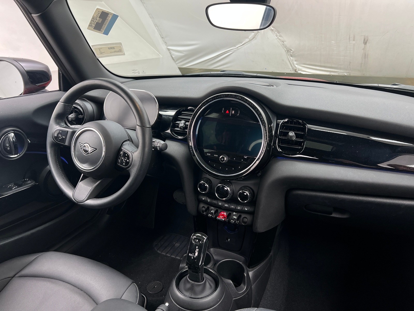 Thumbnail: 2022 MINI Cooper Hardtop - 3