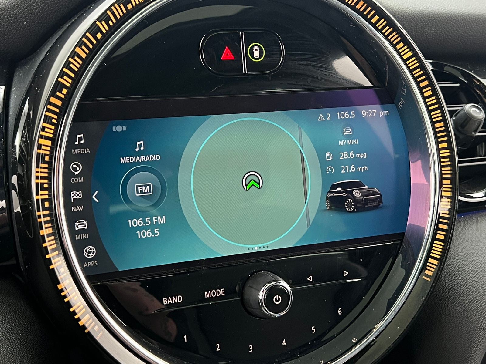 Thumbnail: 2022 MINI Cooper Hardtop - 4