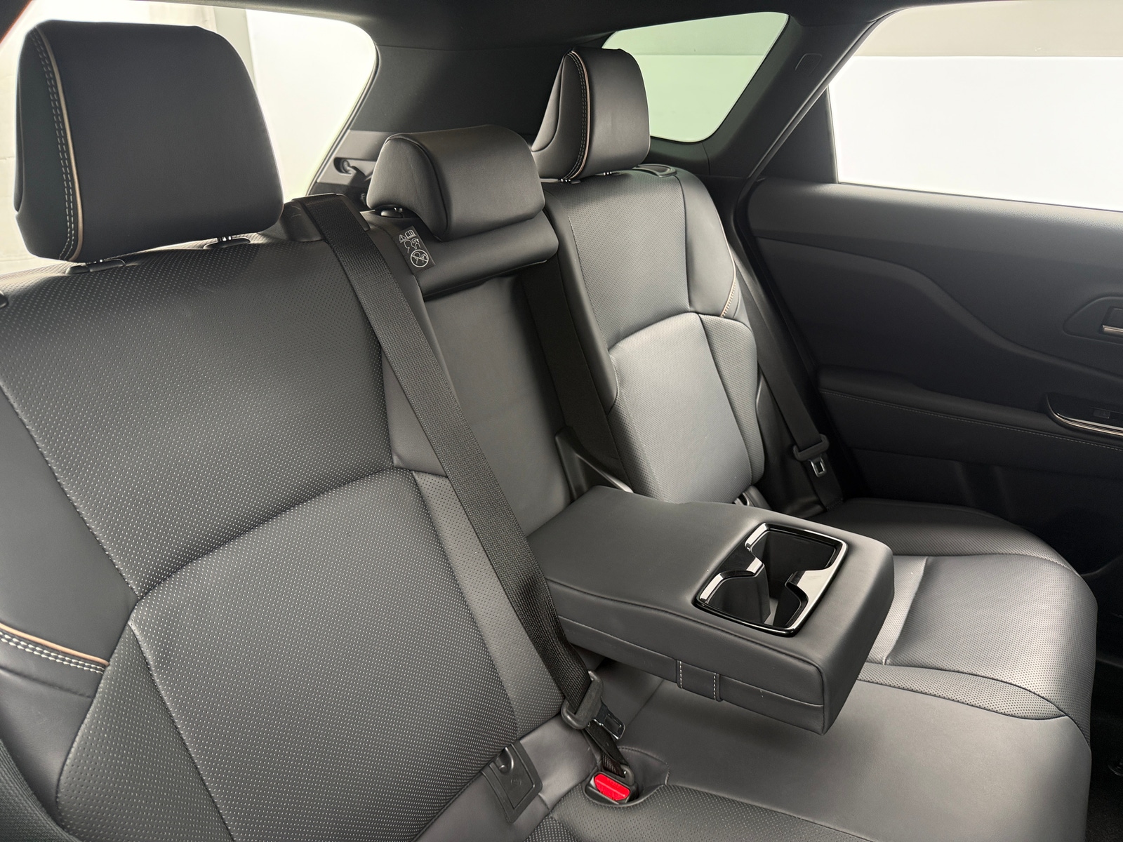 Thumbnail: 2025 Toyota Crown Signia - 5