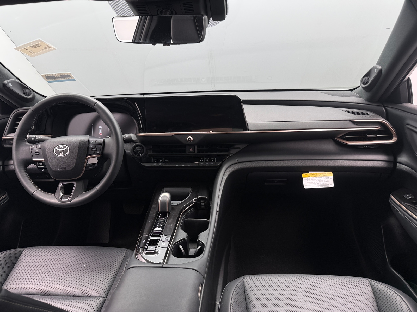 Thumbnail: 2025 Toyota Crown Signia - 2