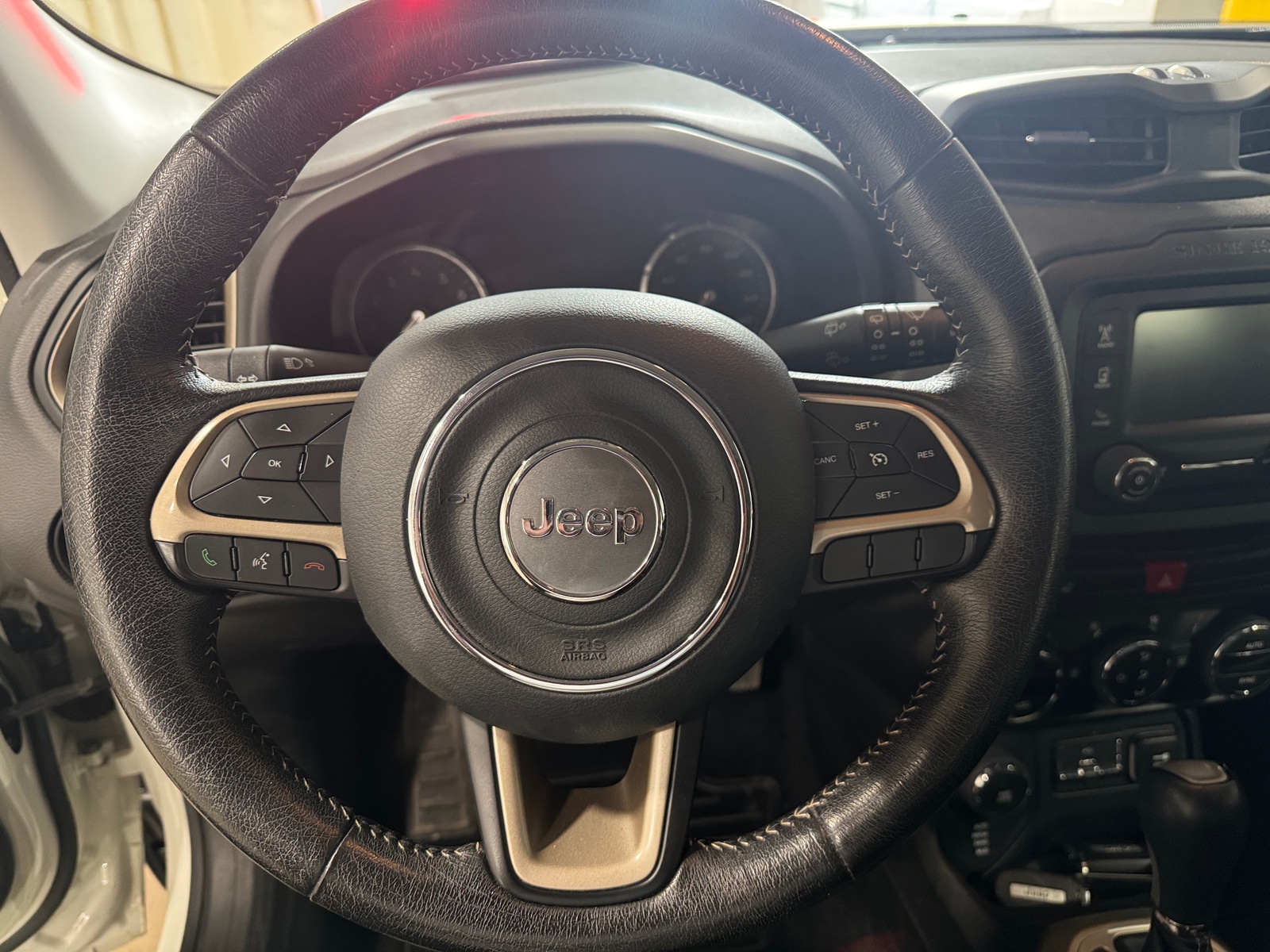 Thumbnail: 2015 Jeep Renegade - 4