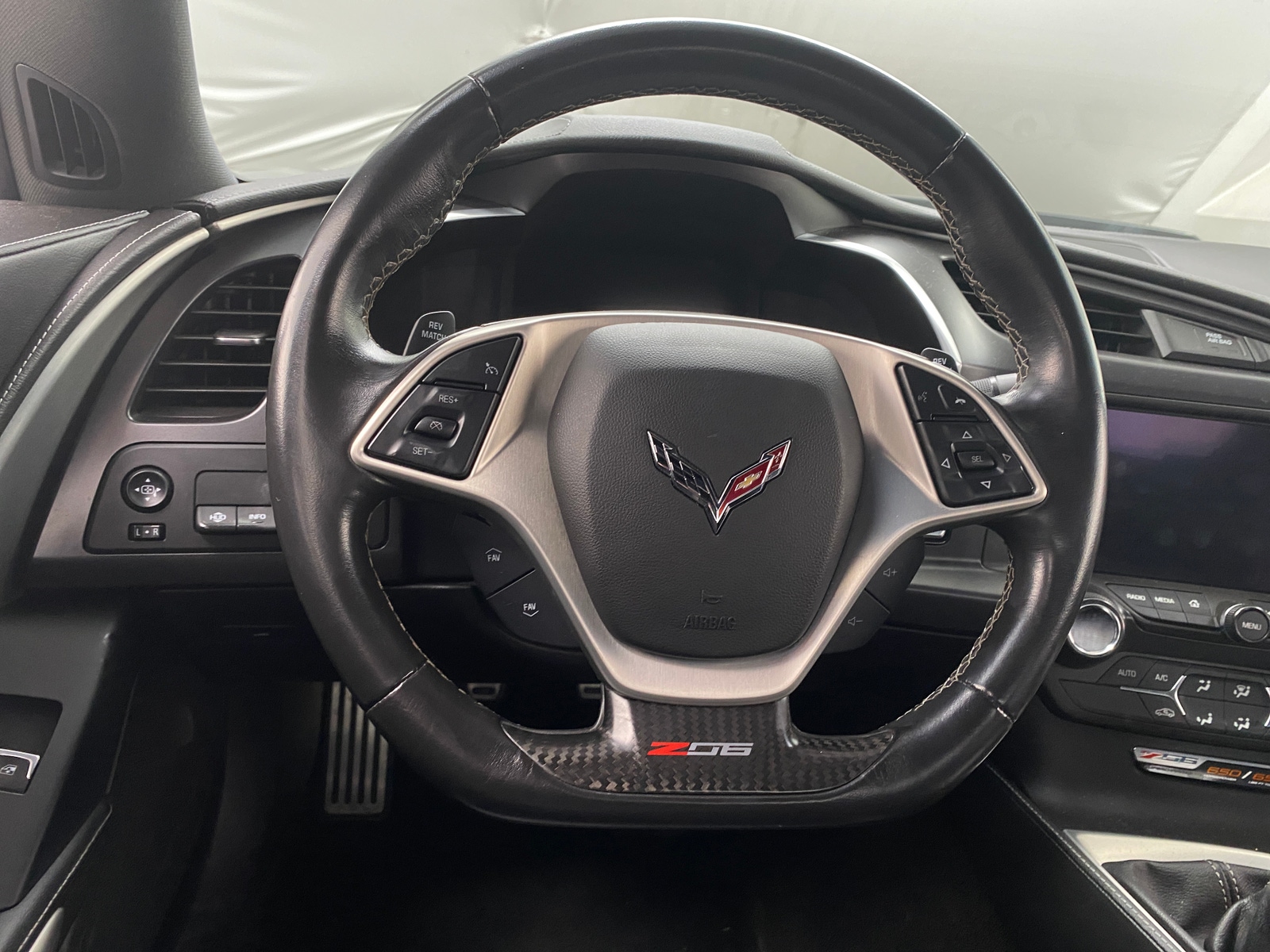 Thumbnail: 2017 Chevrolet Corvette - 3