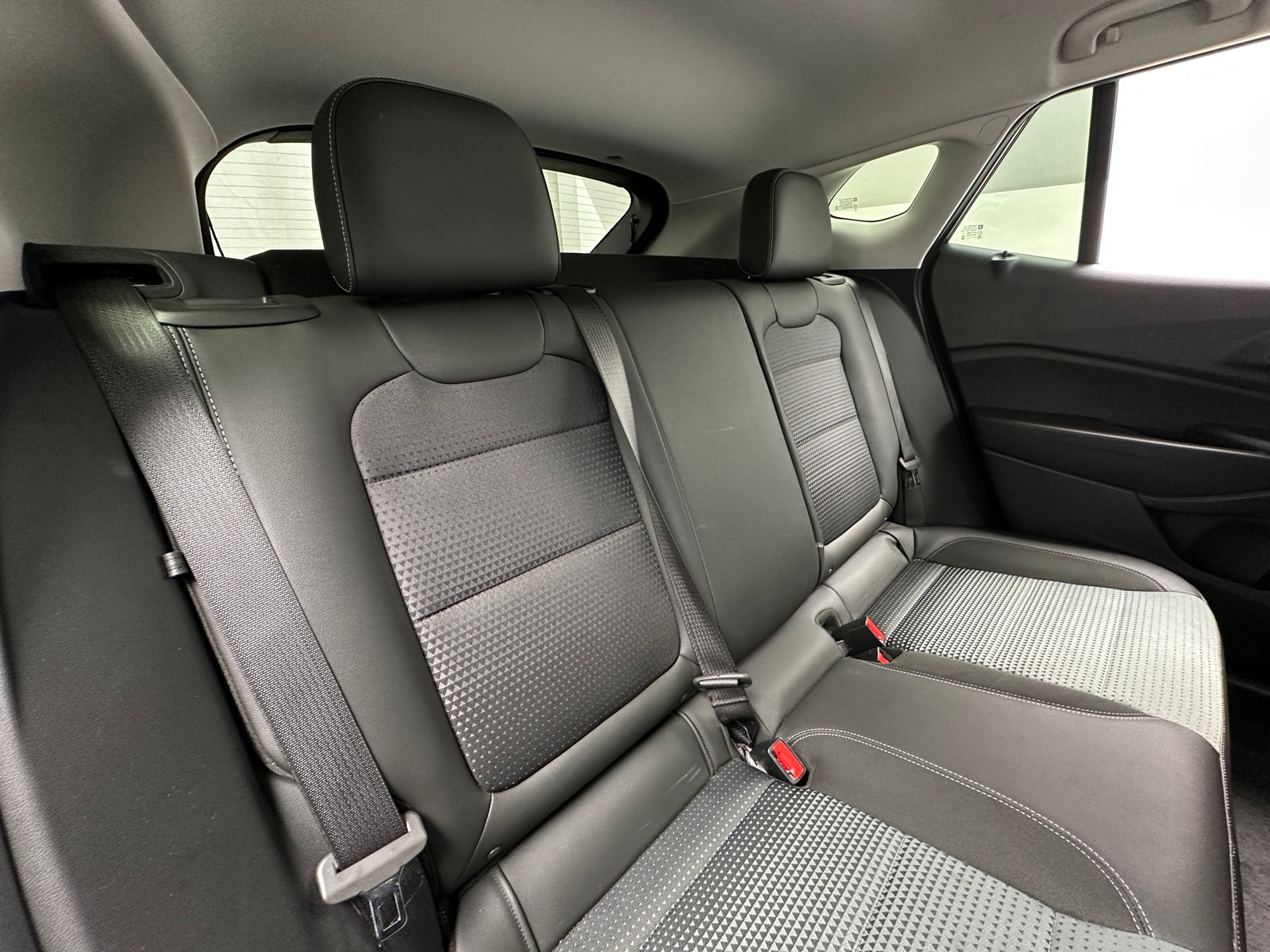 Thumbnail: 2025 Chevrolet Trax - 6