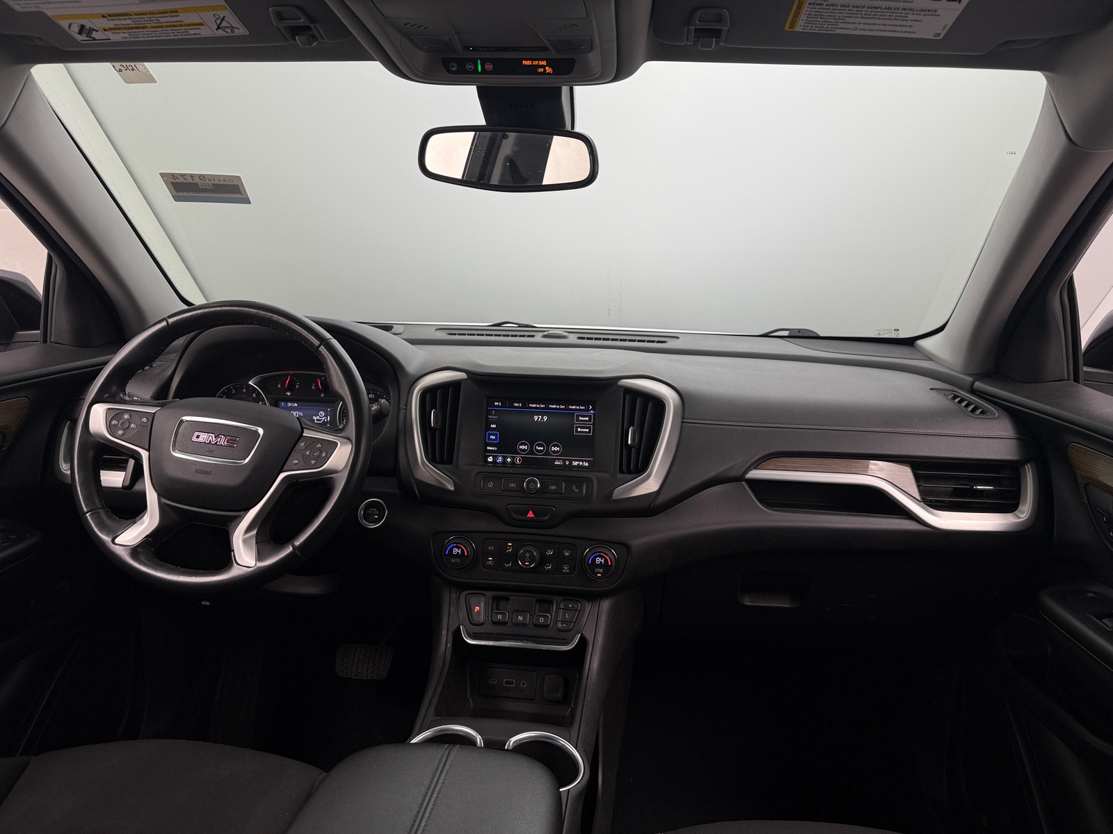 Thumbnail: 2020 GMC Terrain - 3