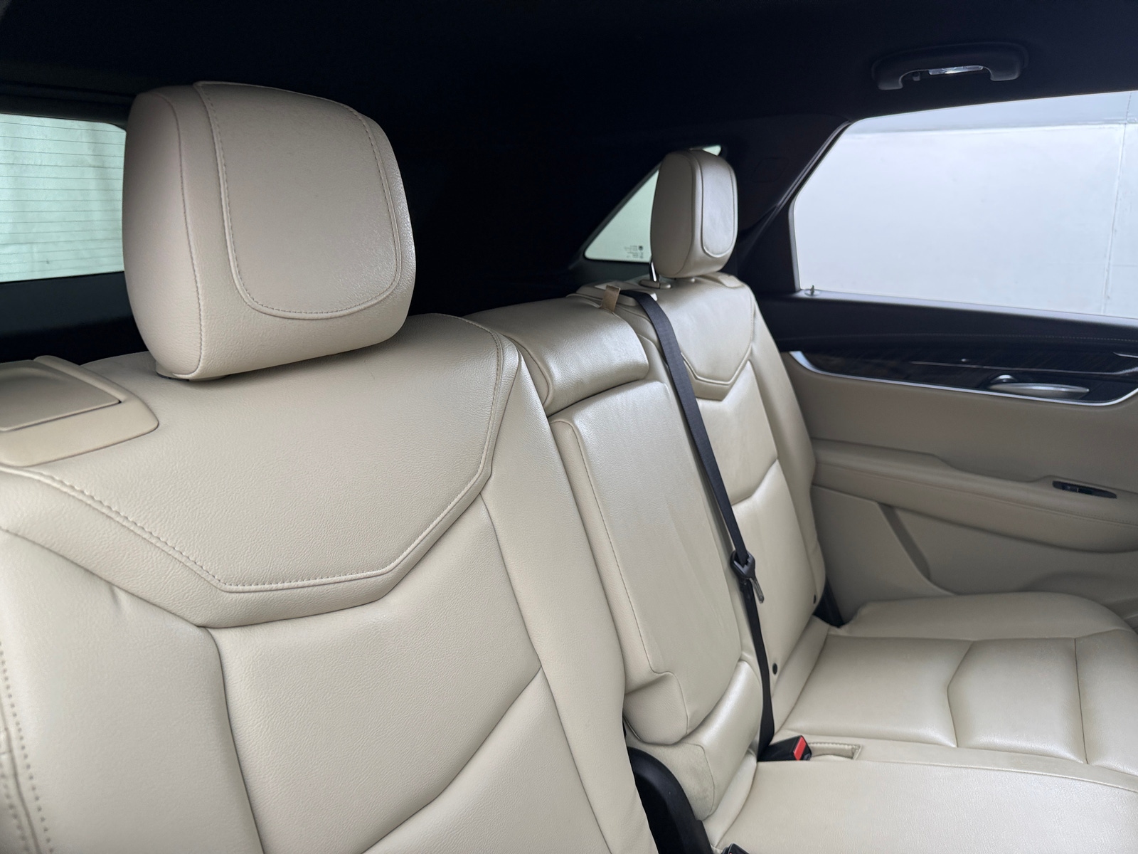 Thumbnail: 2017 Cadillac XT5 - 5