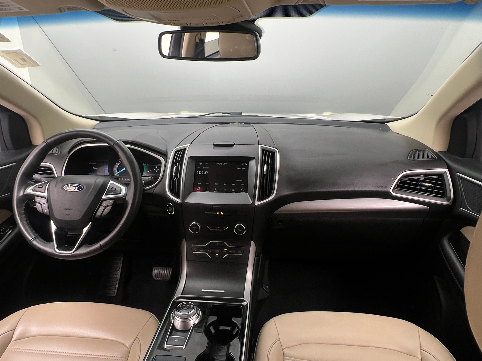 Thumbnail: 2019 Ford Edge - 2