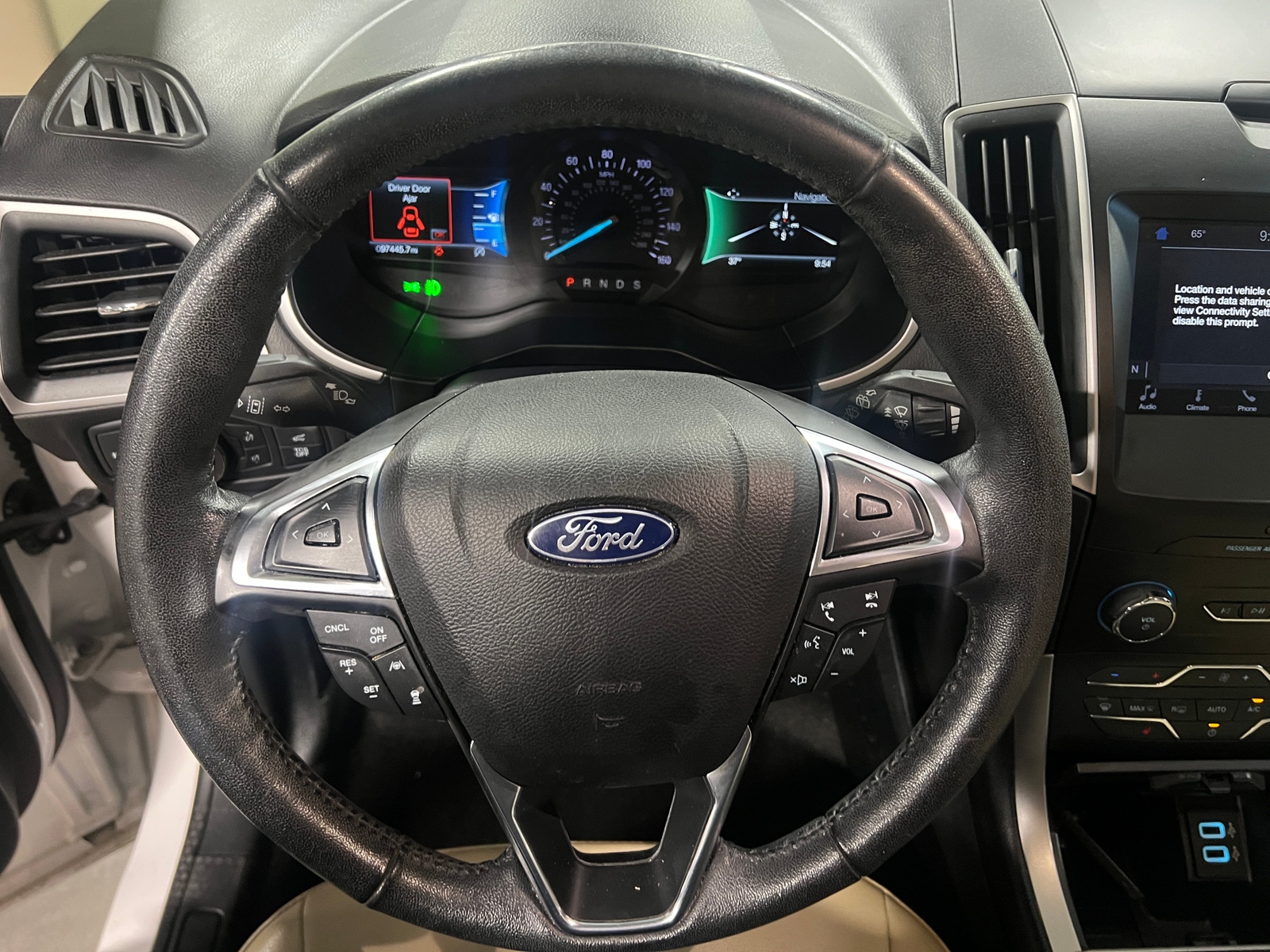 Thumbnail: 2019 Ford Edge - 4