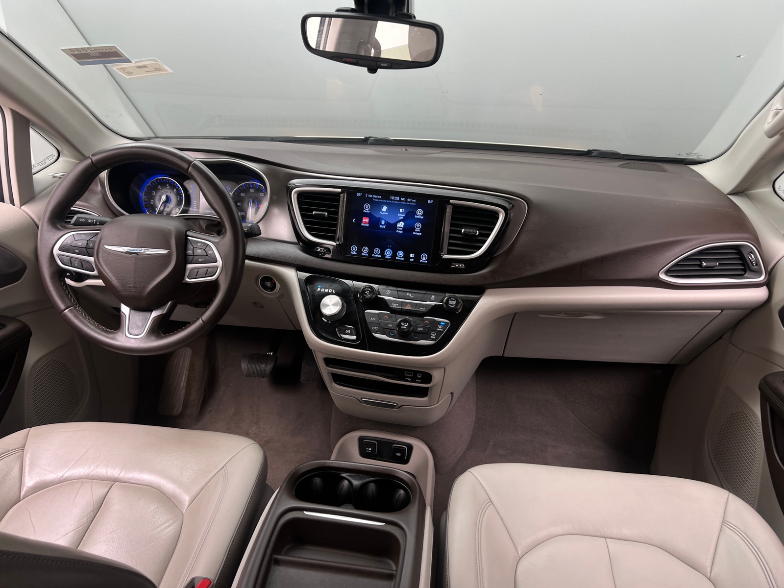 Thumbnail: 2017 Chrysler Pacifica - 2