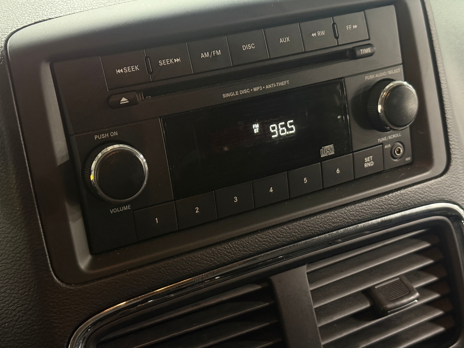 Thumbnail: 2017 Dodge Grand Caravan - 4