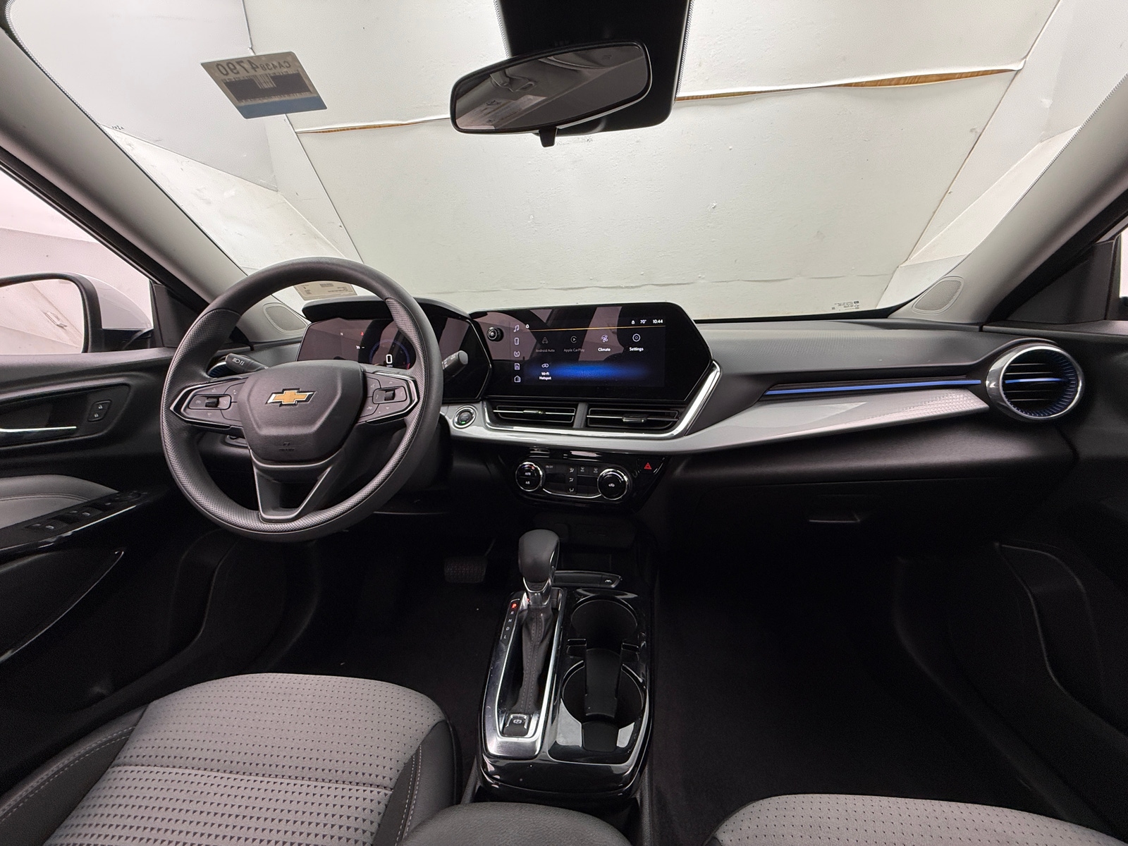 Thumbnail: 2025 Chevrolet Trax - 3