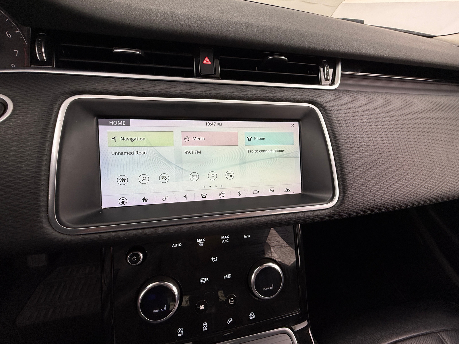 Thumbnail: 2020 Land Rover Range Rover Evoque - 3