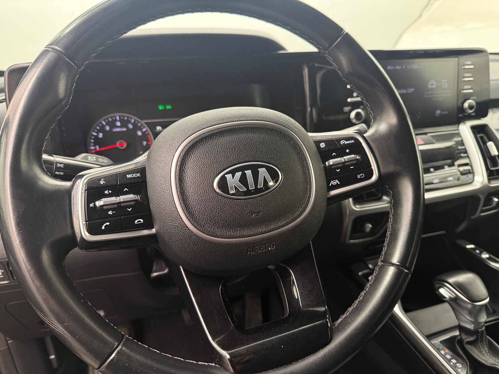 Thumbnail: 2021 Kia Sorento - 4
