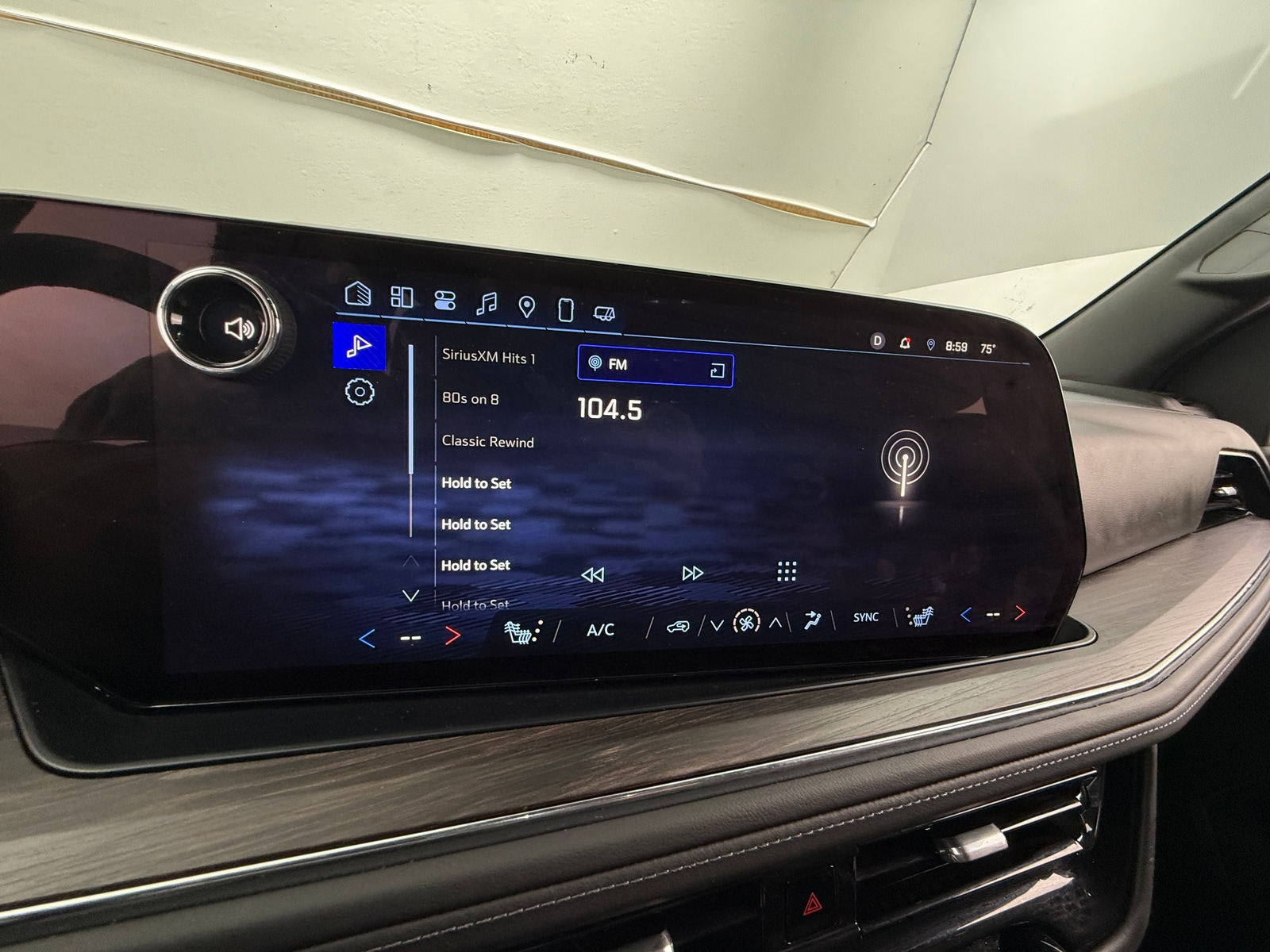 Thumbnail: 2025 Chevrolet Tahoe - 3