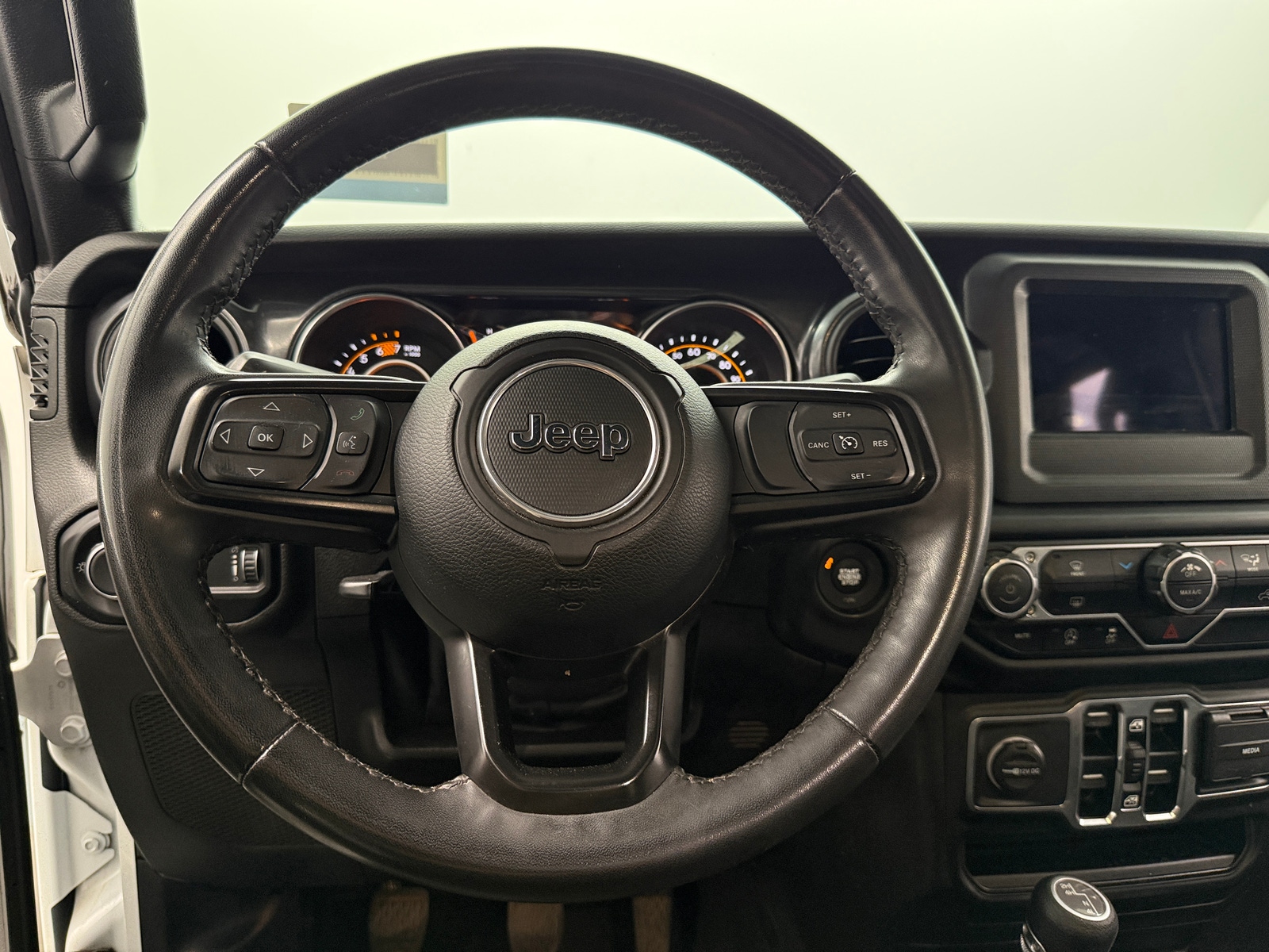 Thumbnail: 2023 Jeep Wrangler - 5