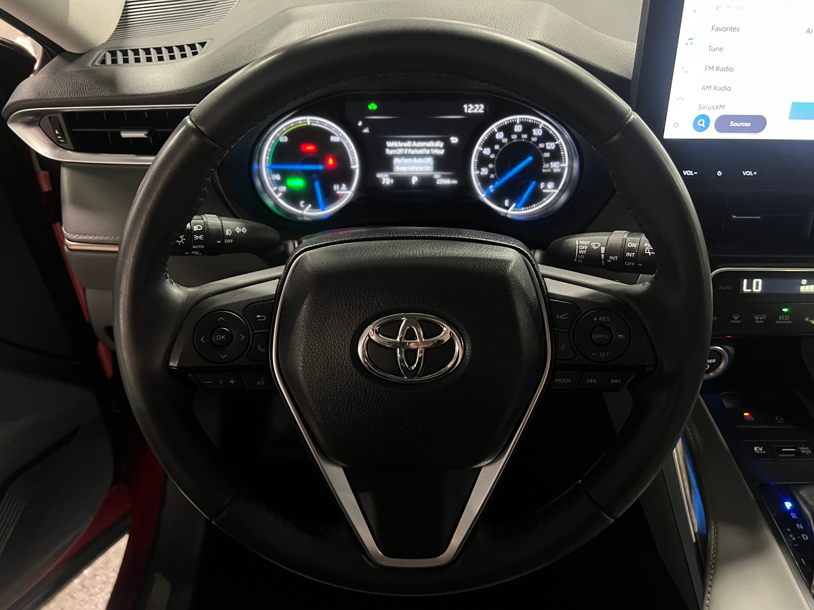 Thumbnail: 2023 Toyota Venza - 4