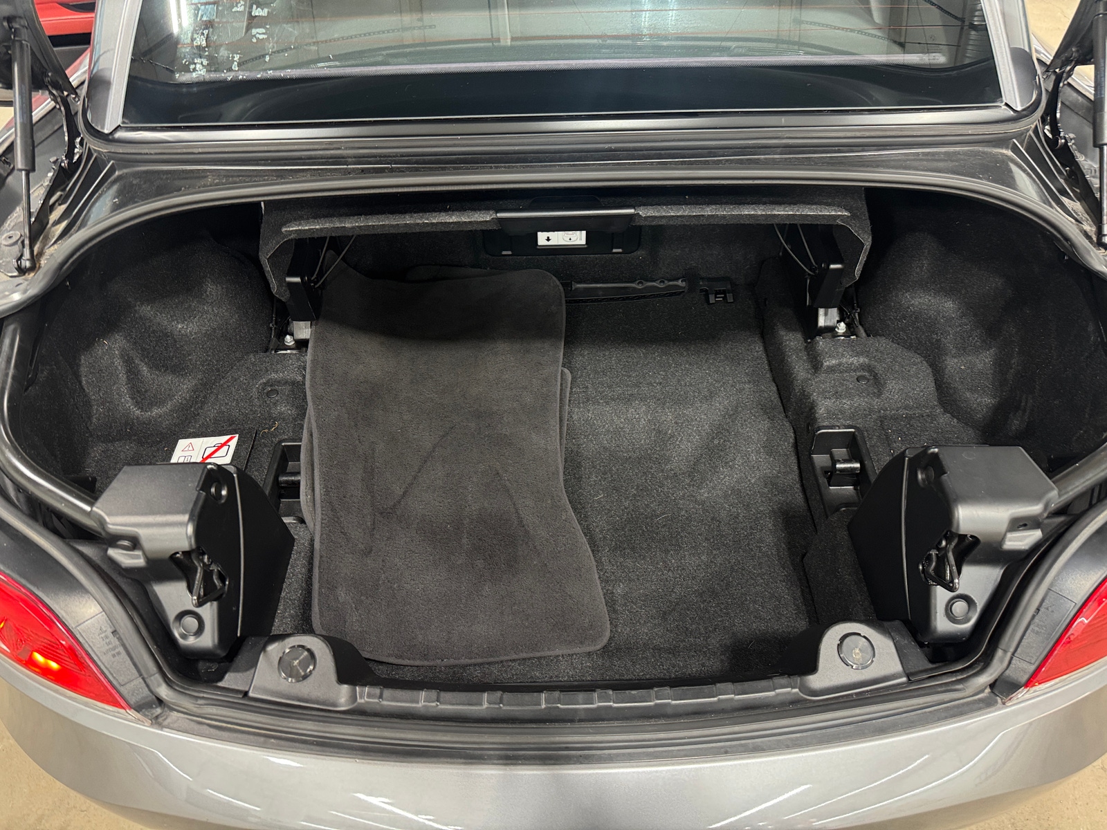 Thumbnail: 2012 BMW Z4 - 5