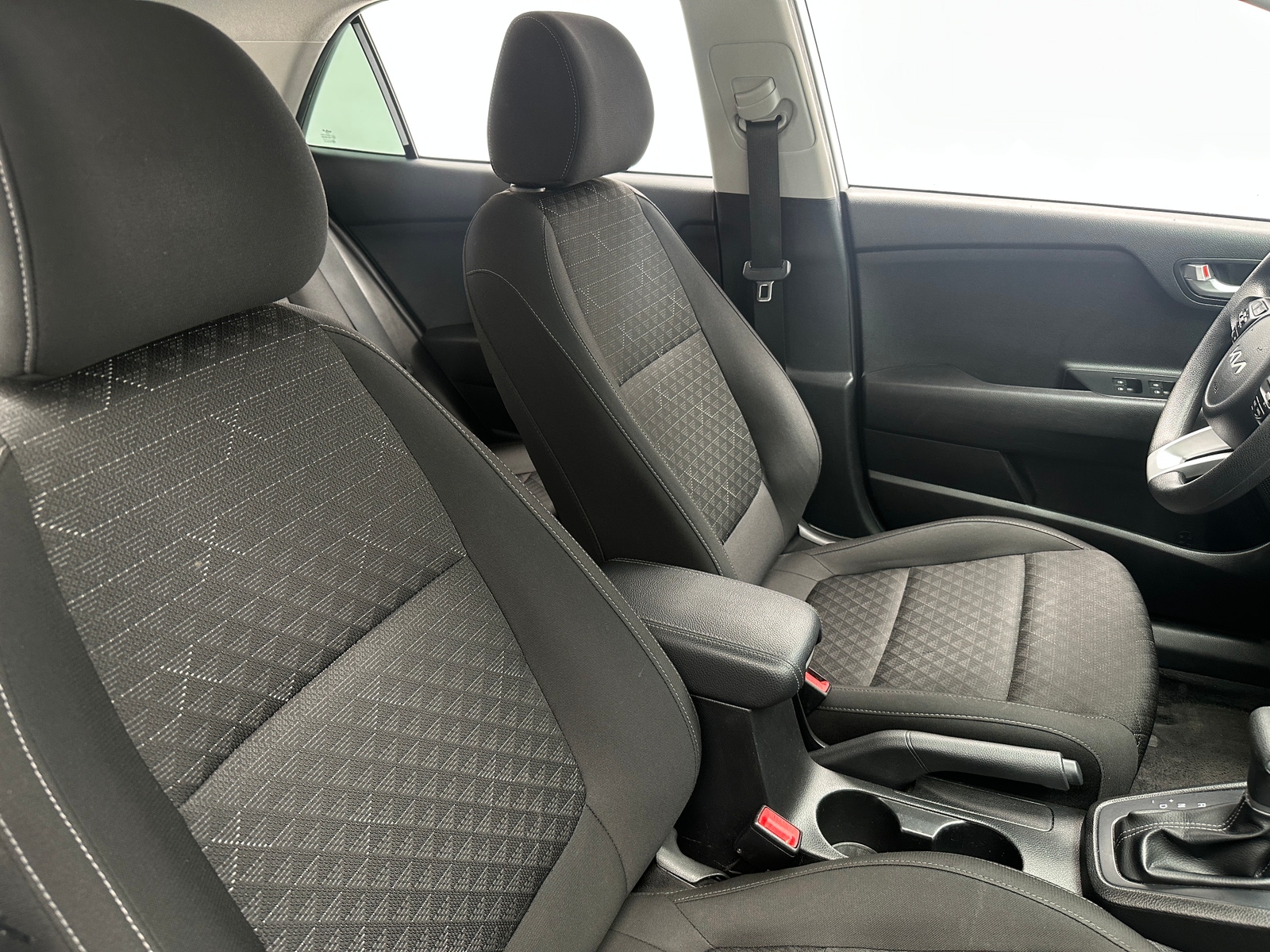 Thumbnail: 2023 Kia Rio - 2