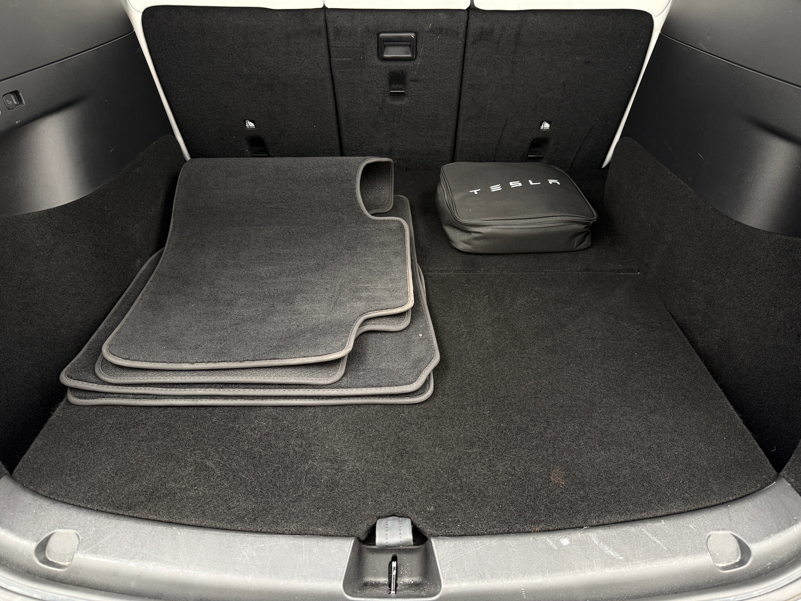 Thumbnail: 2022 Tesla Model Y - 6