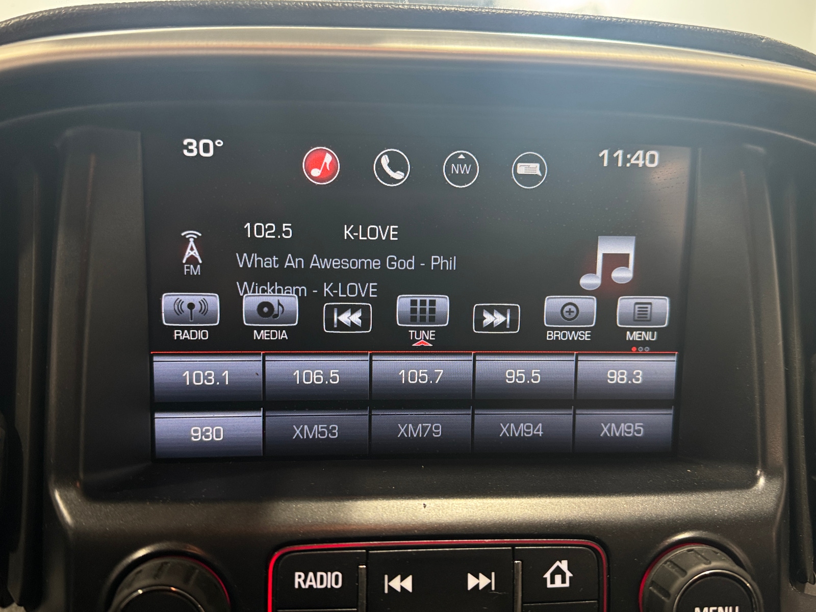 Thumbnail: 2016 GMC Canyon - 3