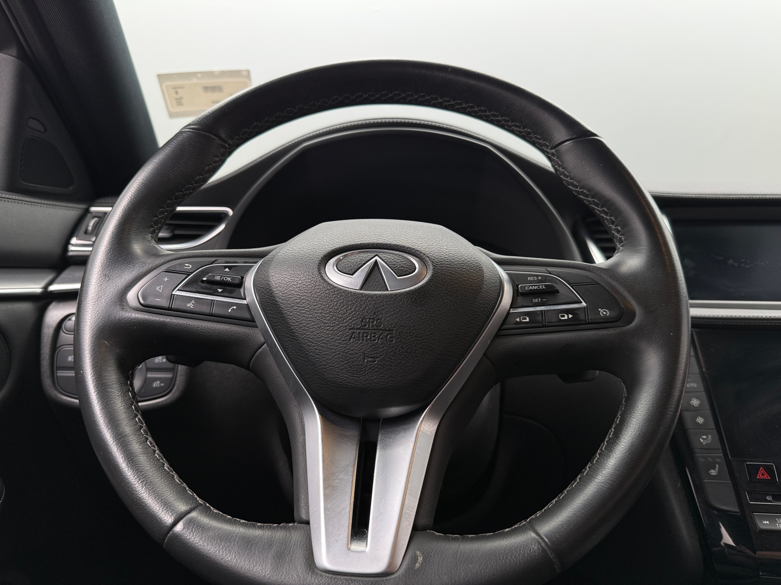 Thumbnail: 2022 INFINITI QX55 - 4