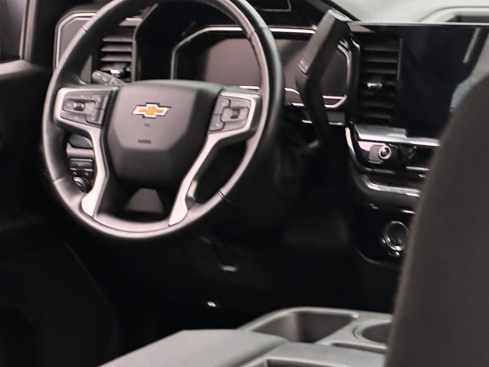 Thumbnail: 2023 Chevrolet Silverado 1500 - 5