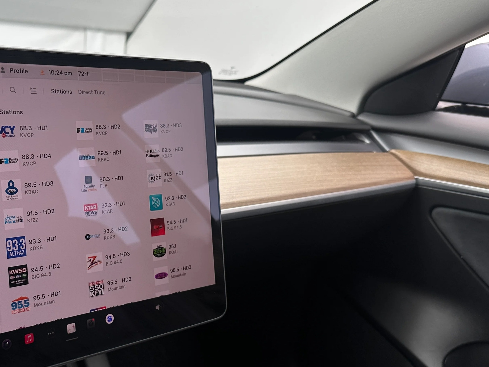 Thumbnail: 2022 Tesla Model 3 - 3