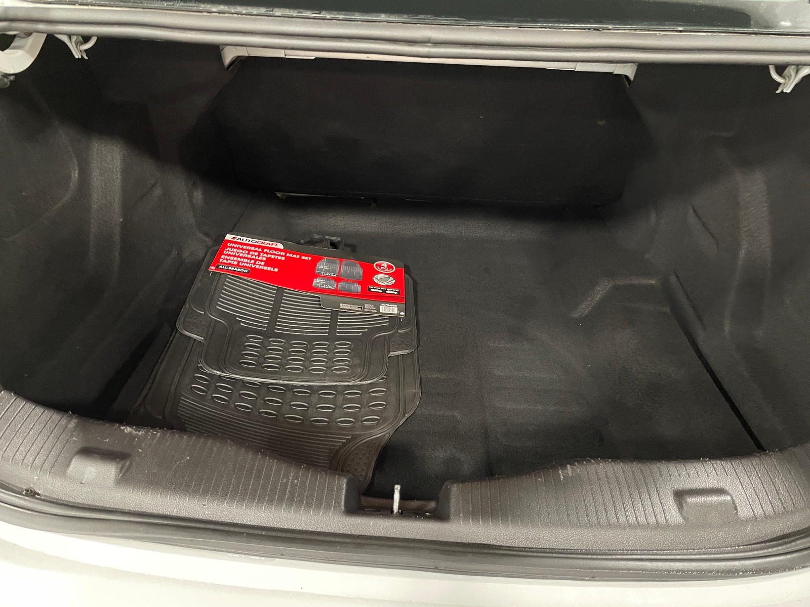 Thumbnail: 2017 Chevrolet Cruze - 7