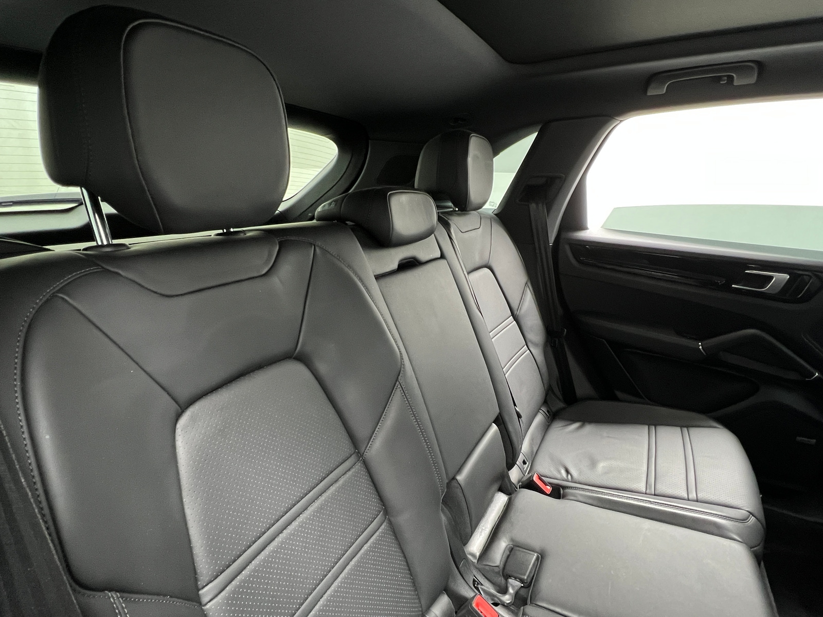 Thumbnail: 2019 Porsche Cayenne - 5