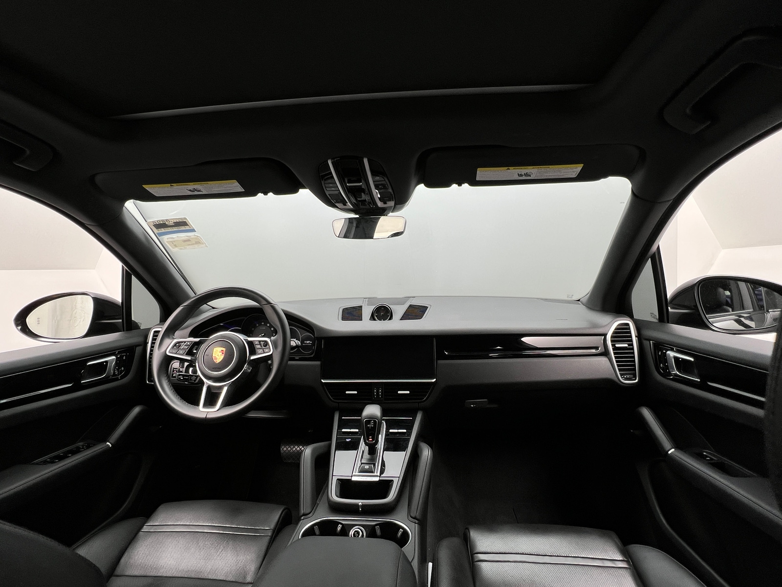Thumbnail: 2019 Porsche Cayenne - 2