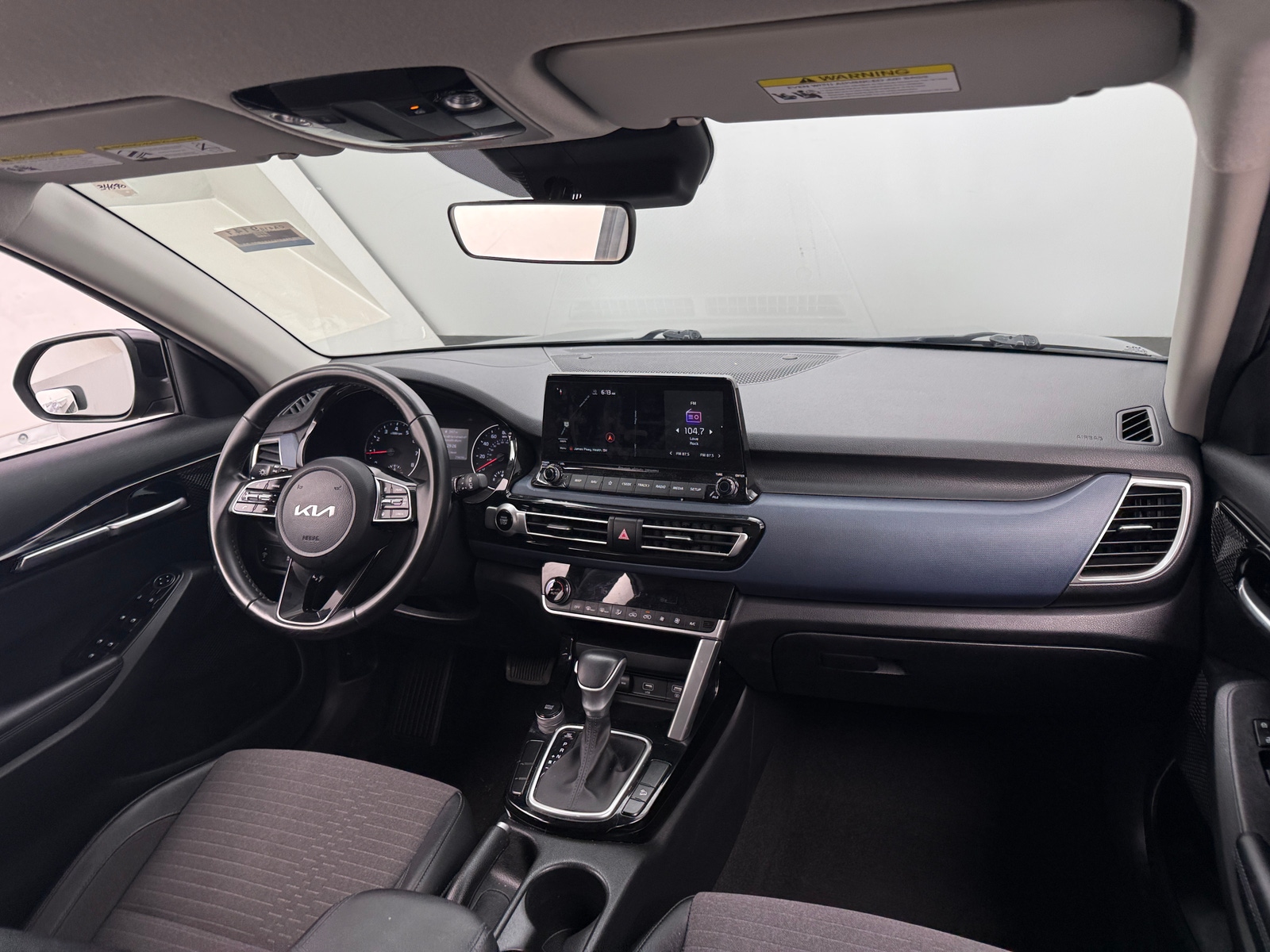 Thumbnail: 2022 Kia Seltos - 3