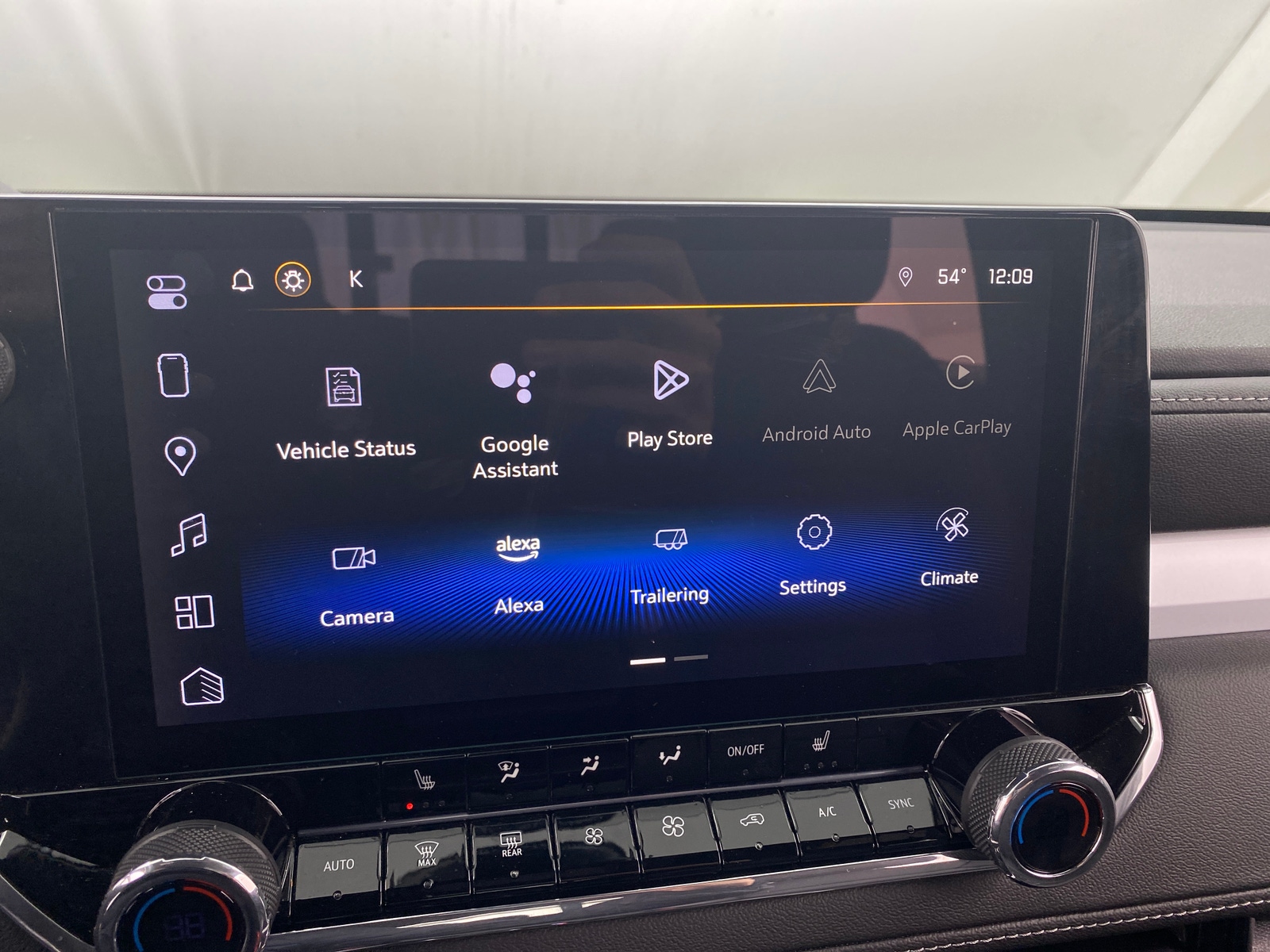 Thumbnail: 2024 Chevrolet Colorado - 4