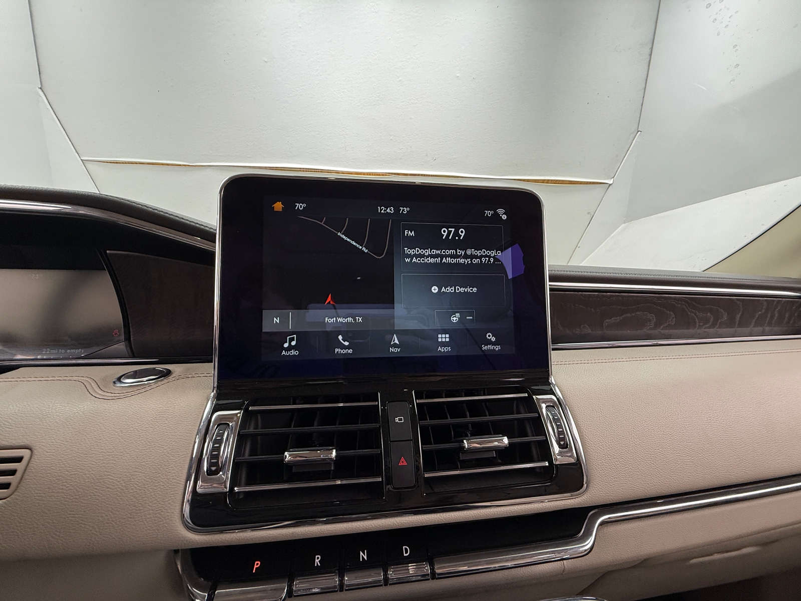 Thumbnail: 2018 Lincoln Navigator - 3