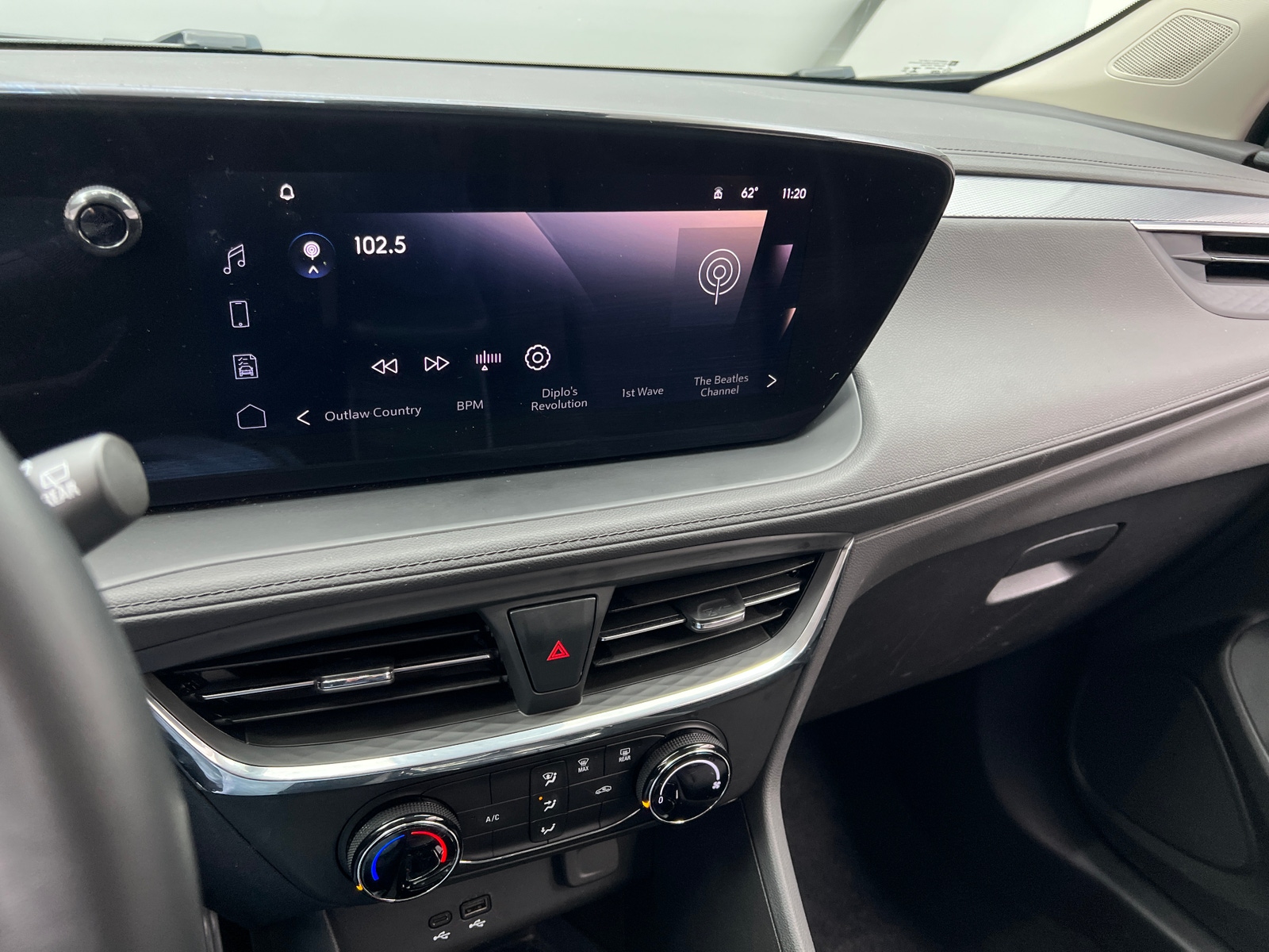 Thumbnail: 2025 Buick Encore GX - 3