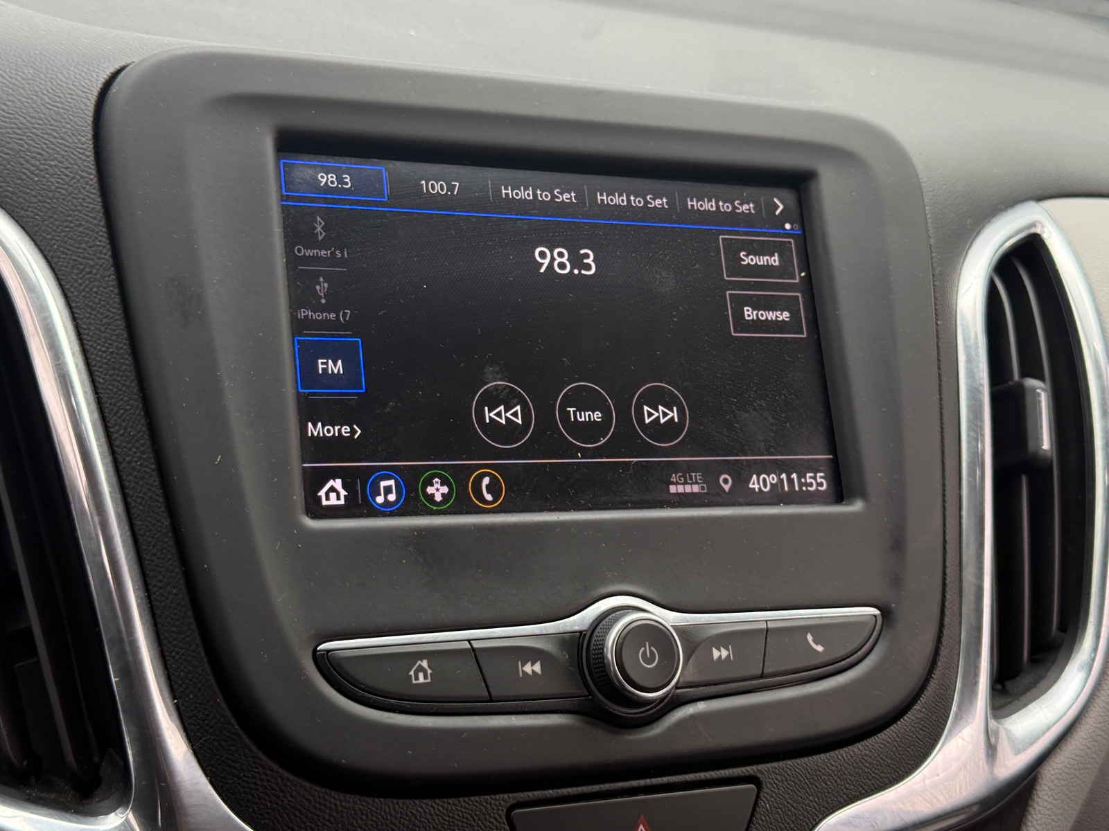 Thumbnail: 2020 Chevrolet Equinox - 4