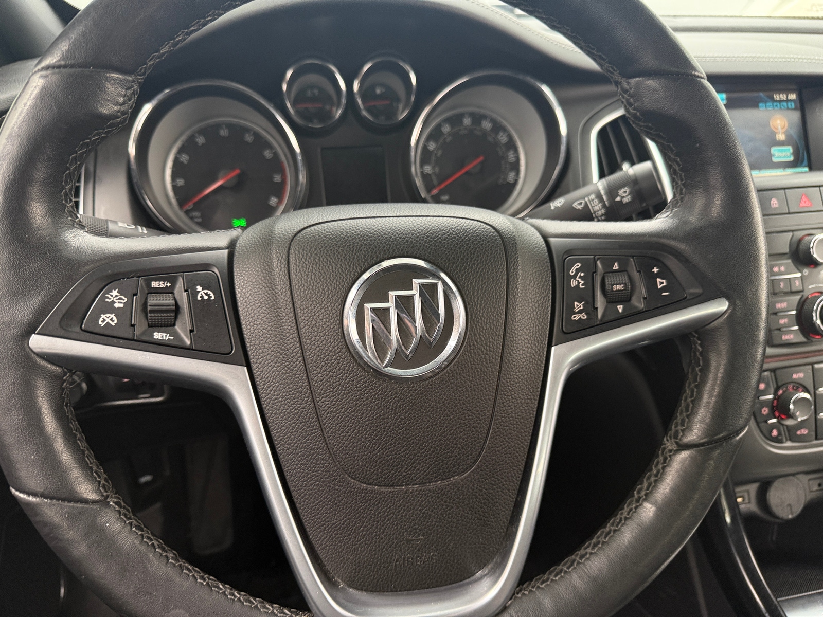 Thumbnail: 2018 Buick Cascada - 4