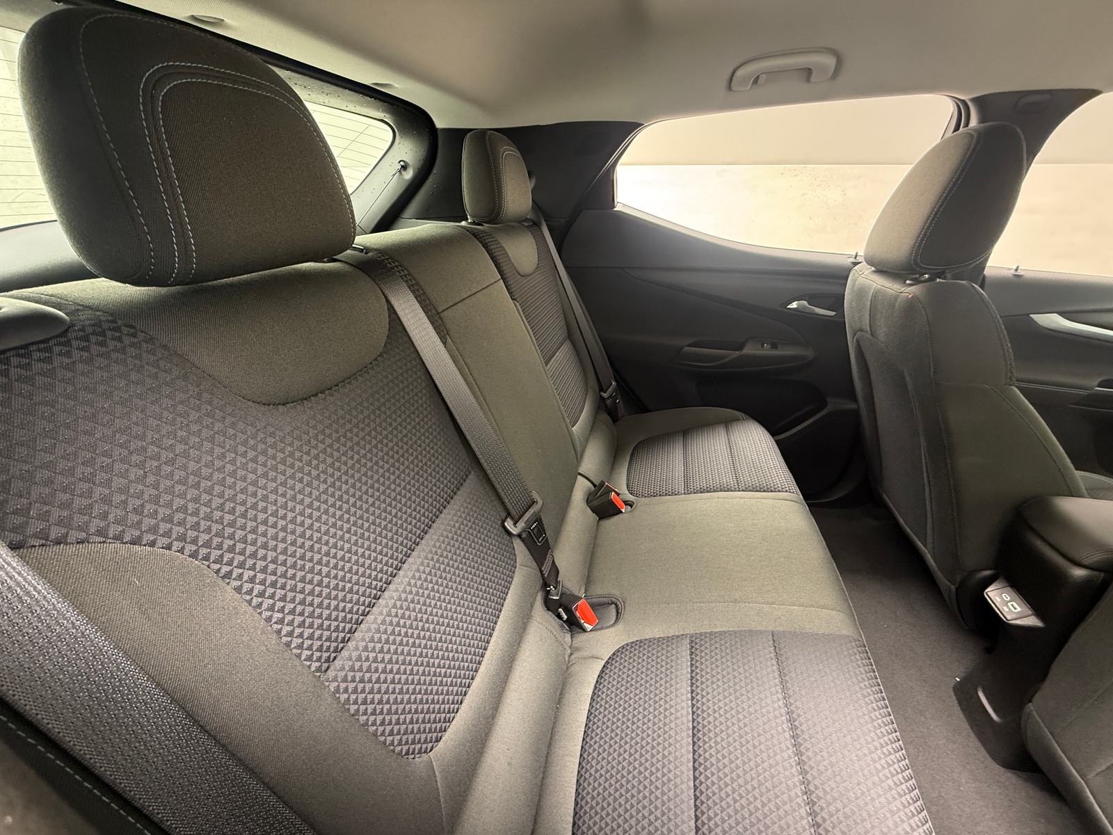 Thumbnail: 2023 Chevrolet Bolt EUV - 6