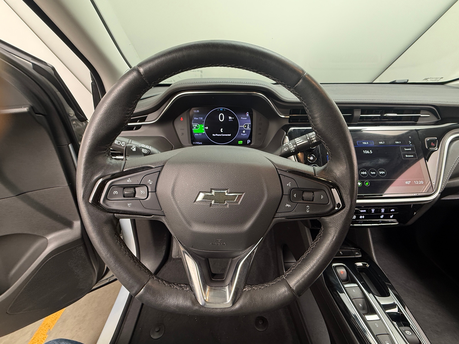 Thumbnail: 2023 Chevrolet Bolt EUV - 5