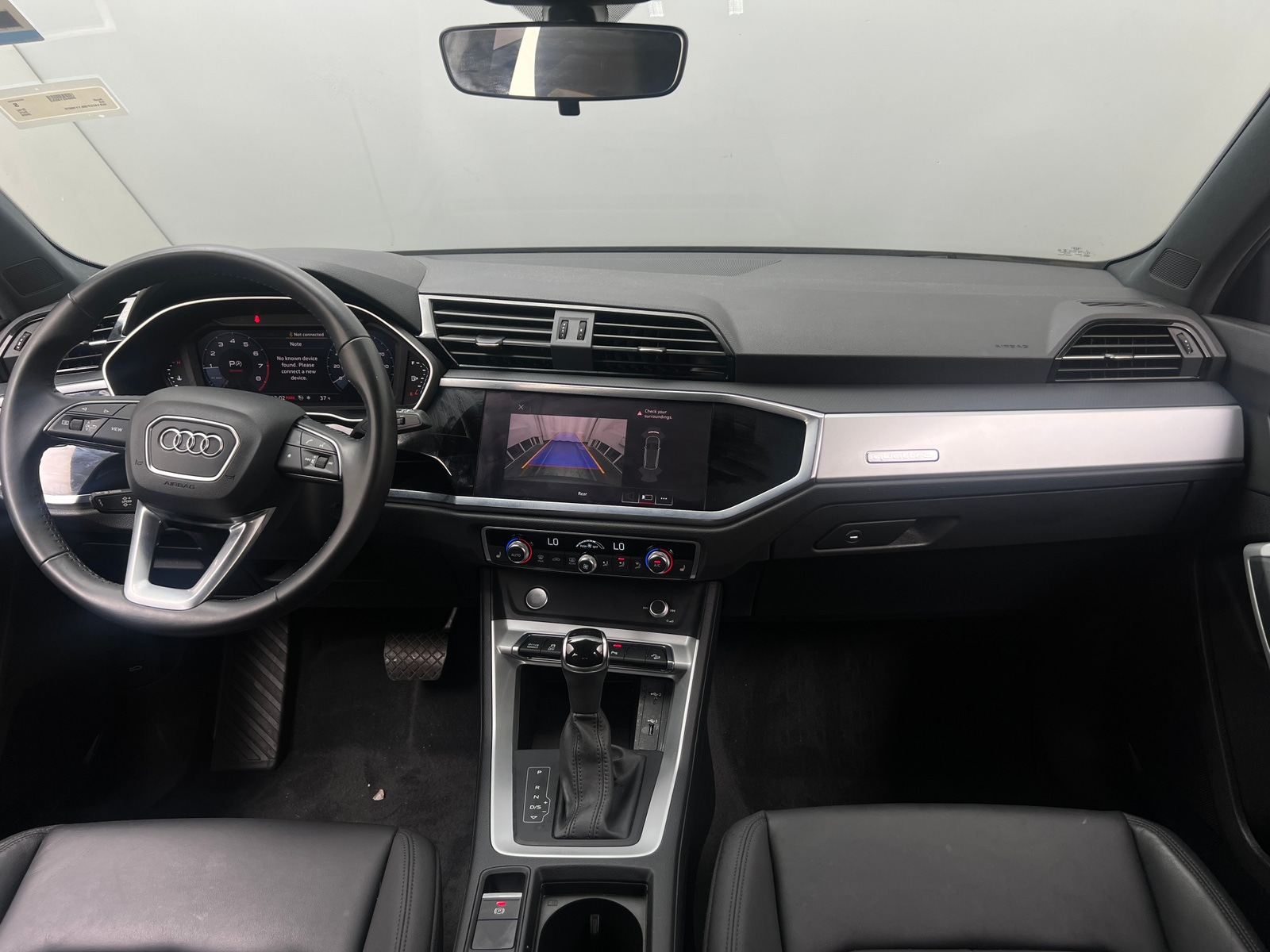 Thumbnail: 2020 Audi Q3 - 2