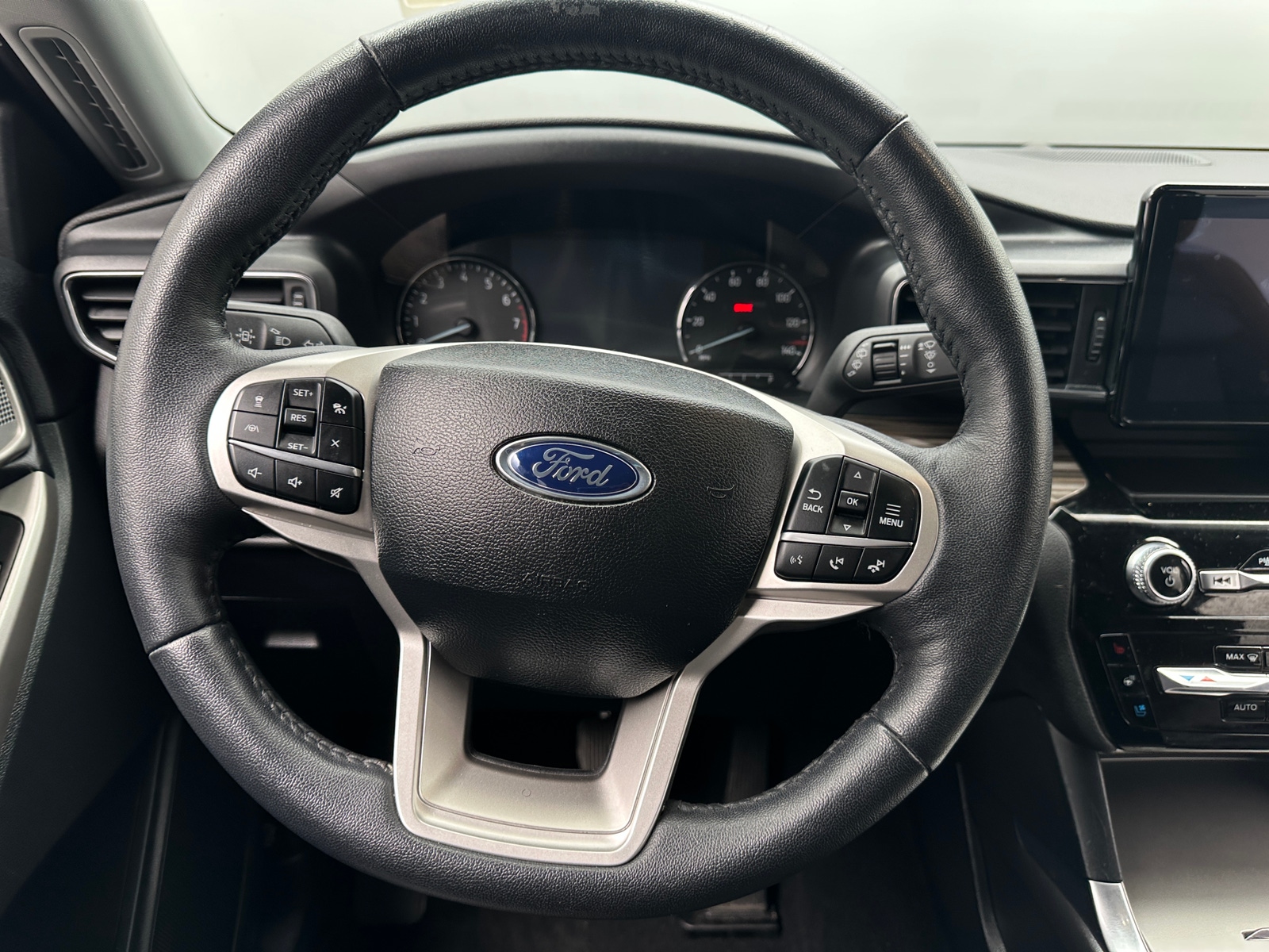 Thumbnail: 2024 Ford Explorer - 4